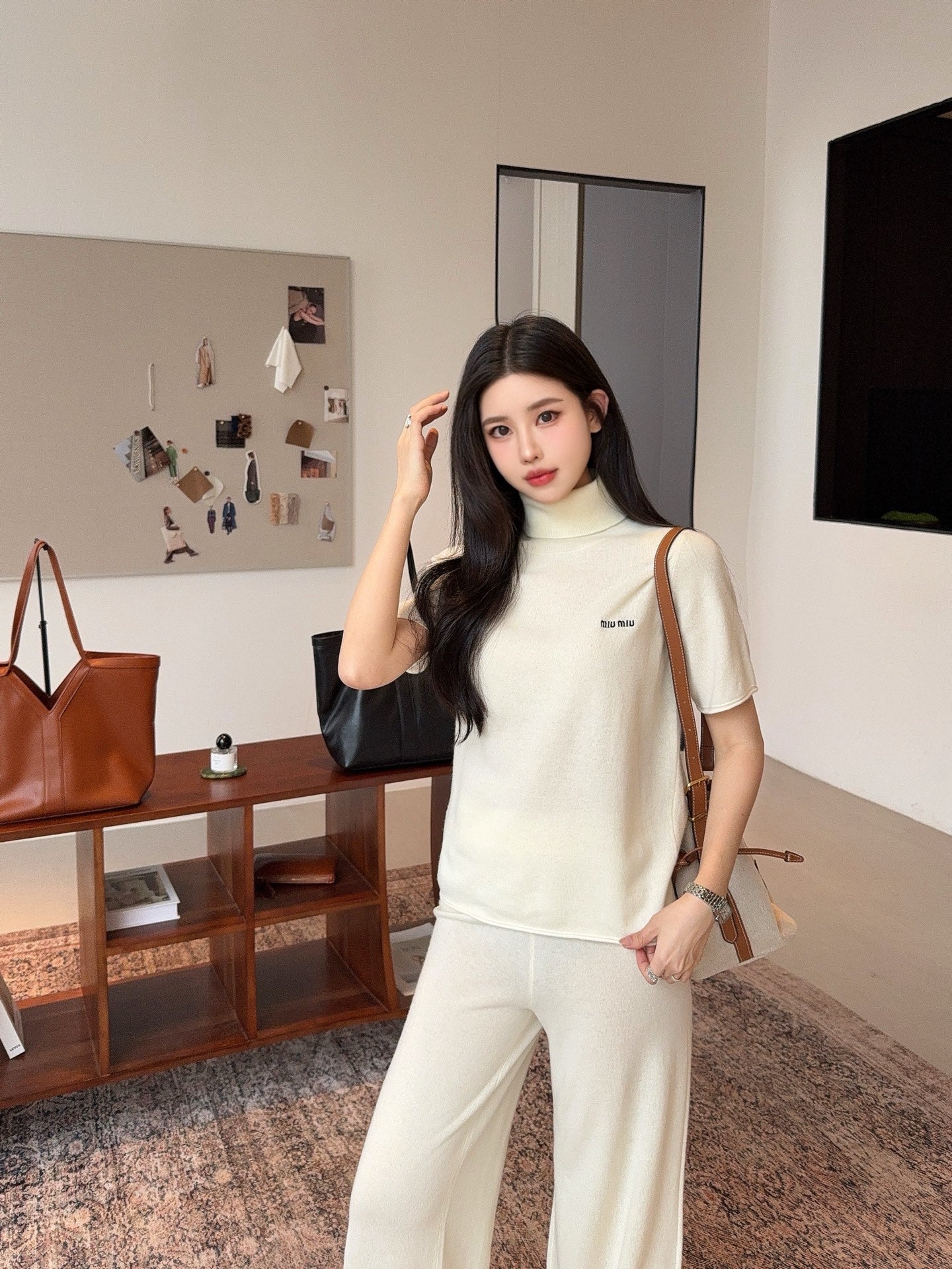 Miu 25fw turtleneck sweater pants set