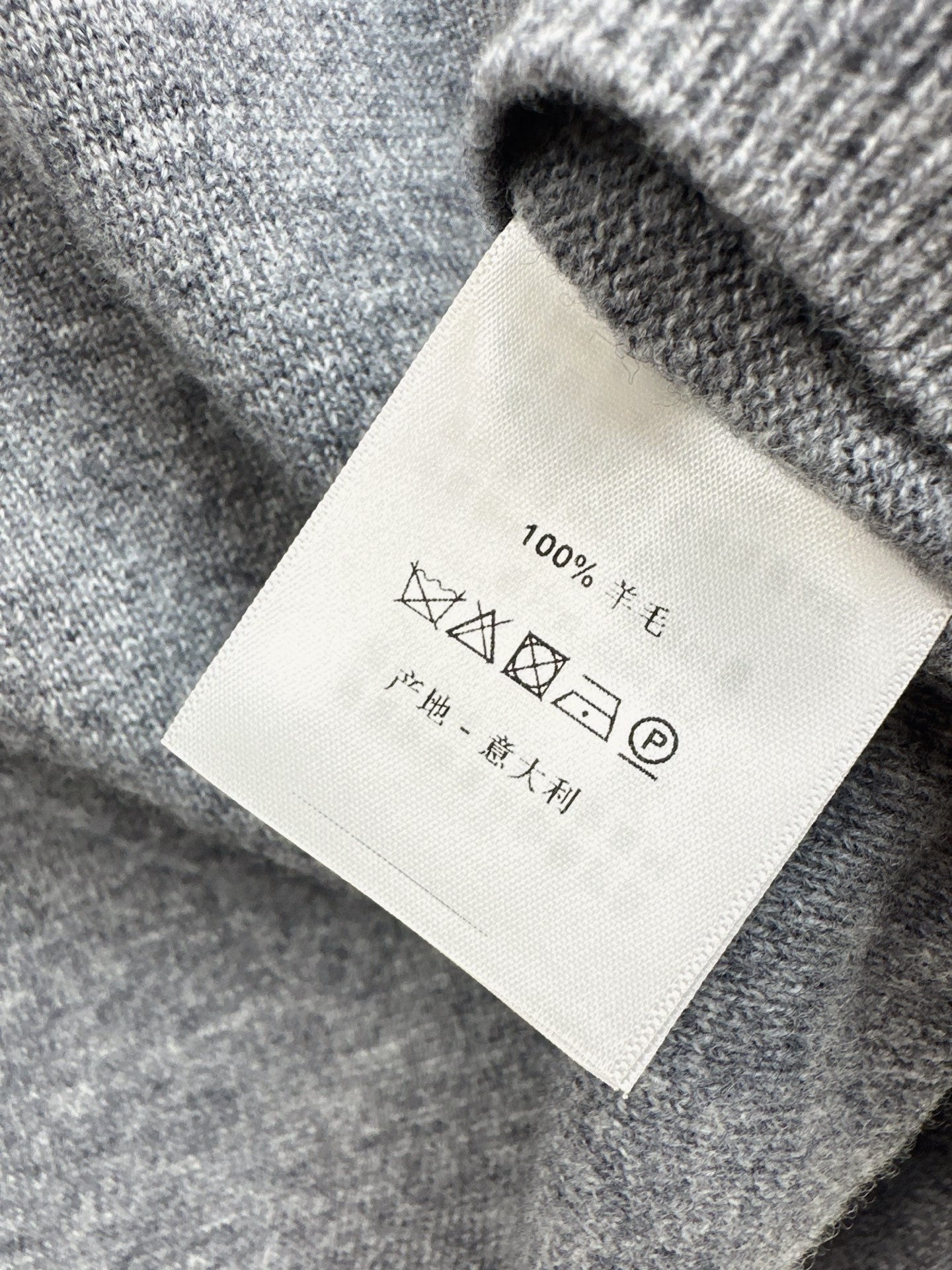 Miu 25fw sweater shirt pants set