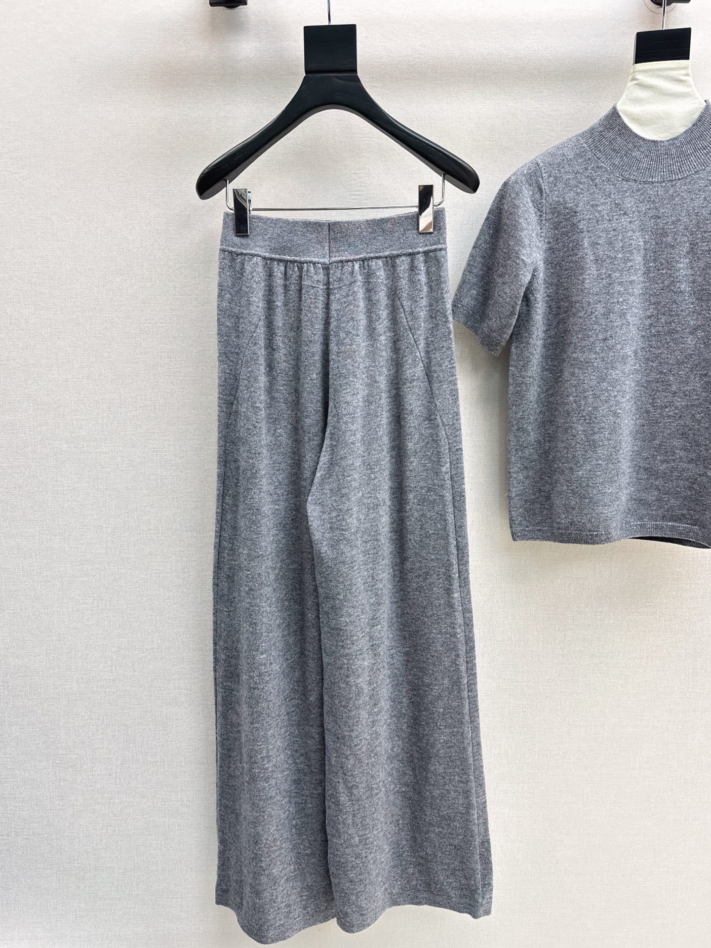 Miu 25fw sweater shirt pants set