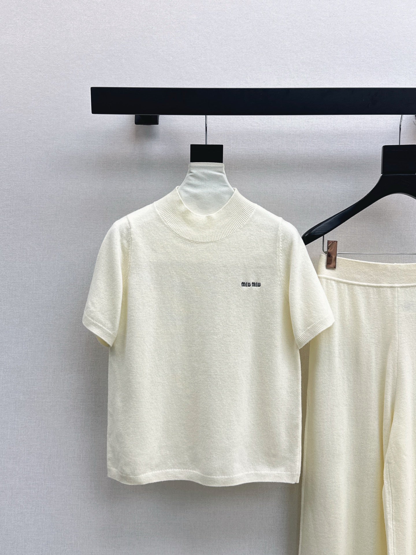 Miu 25fw sweater shirt pants set