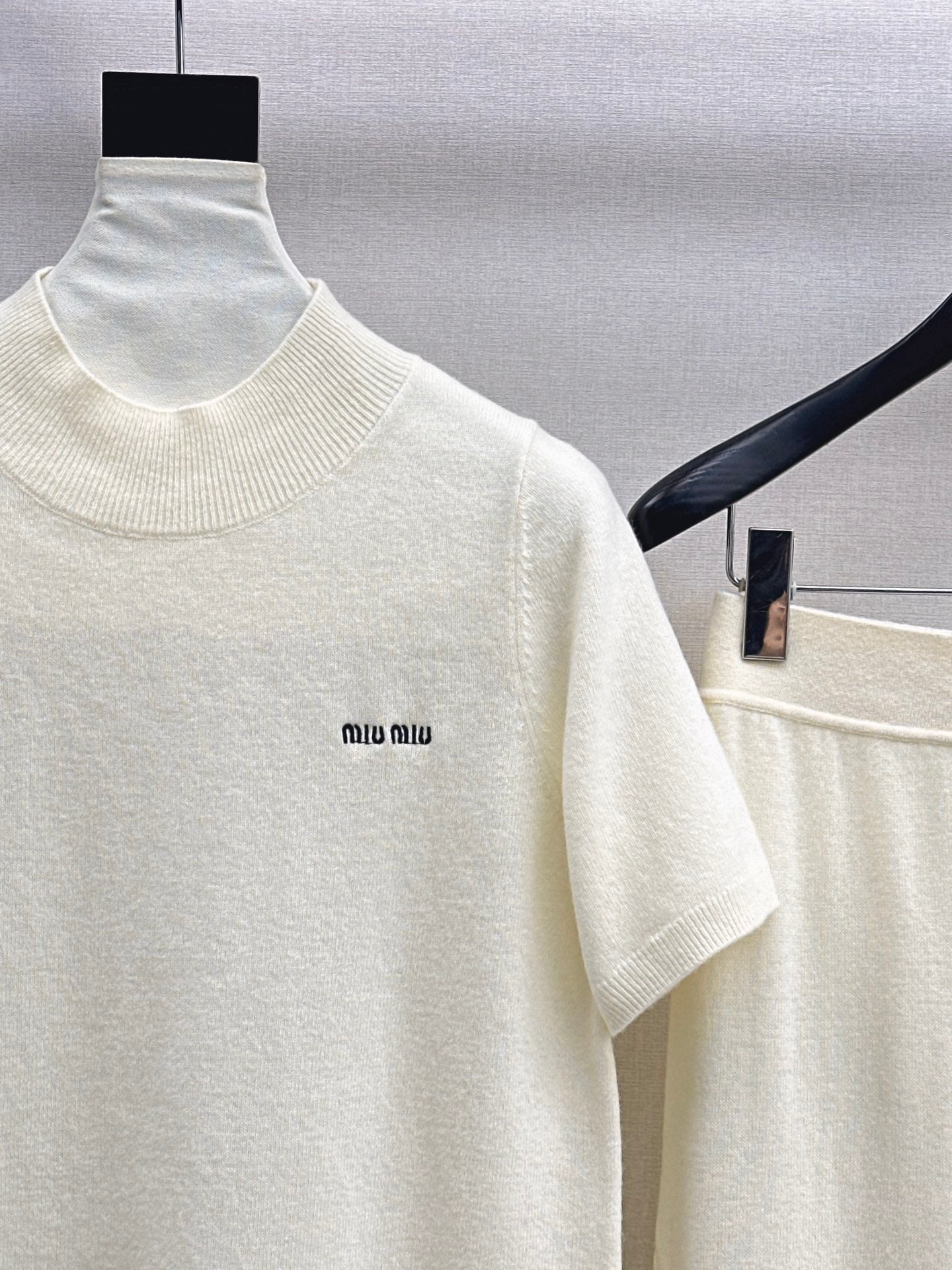 Miu 25fw sweater shirt pants set