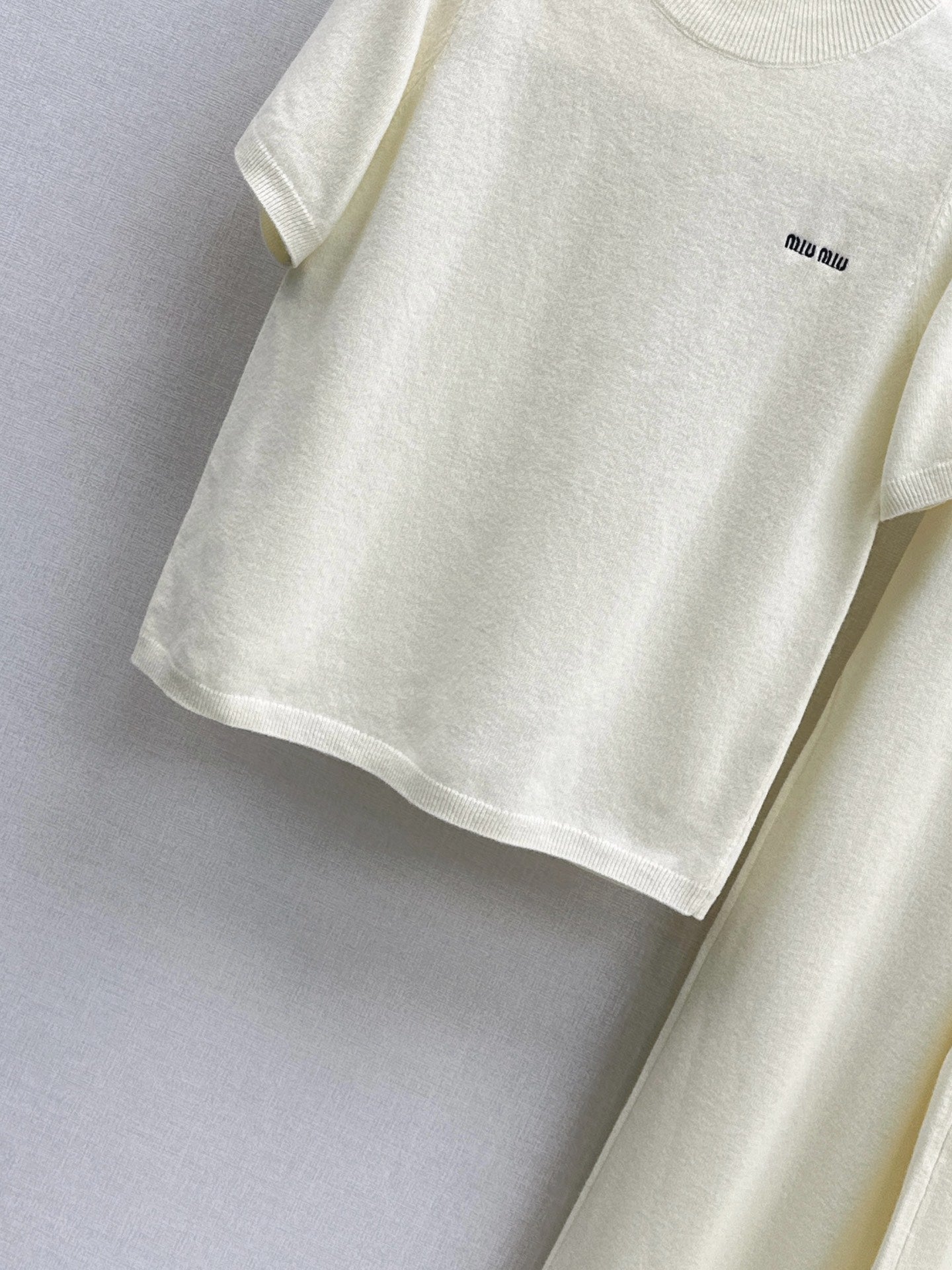 Miu 25fw sweater shirt pants set