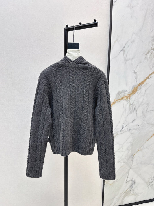 Loe 25fw v-neck sweater