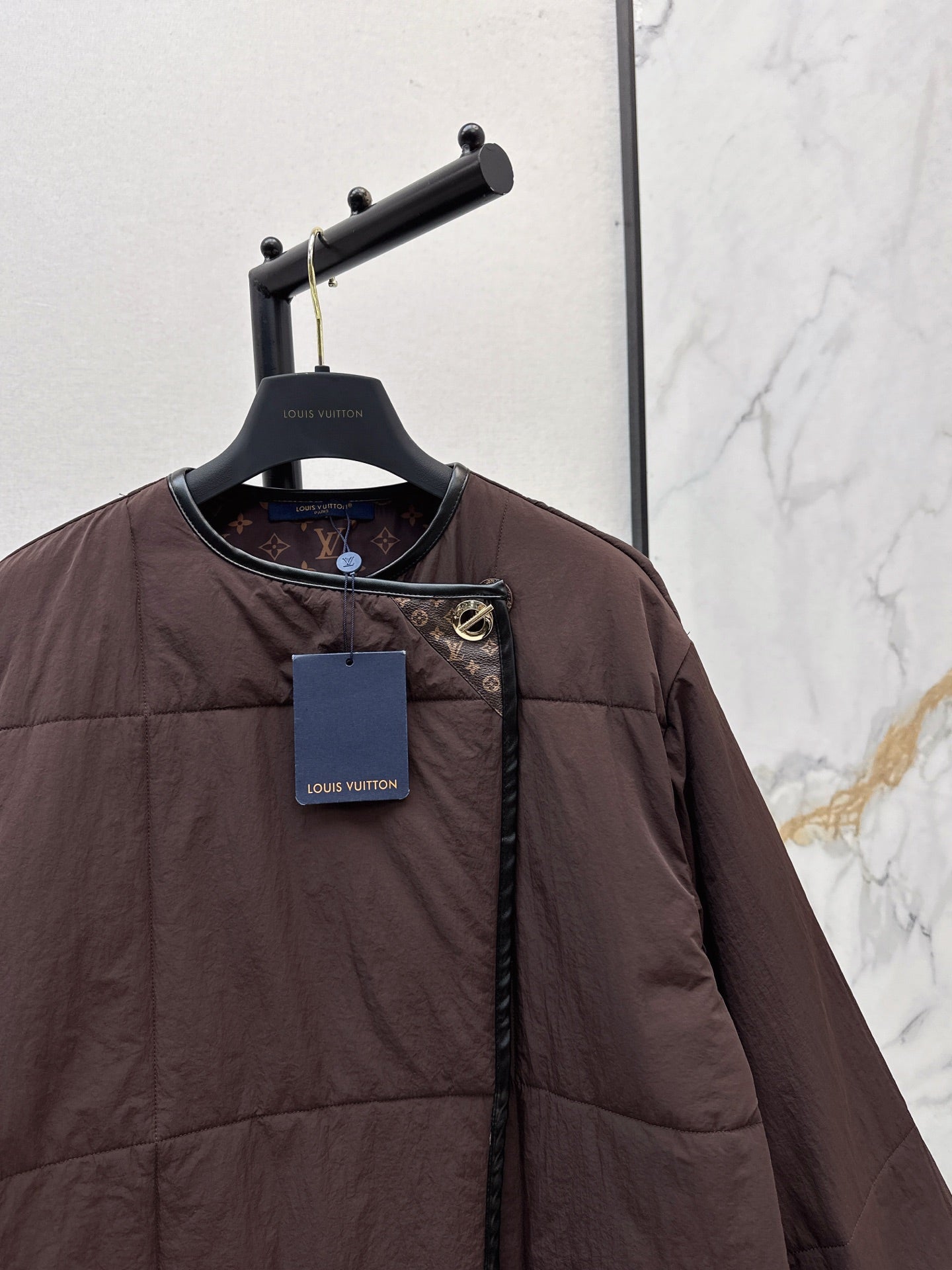 Loui 25fw padded jacket