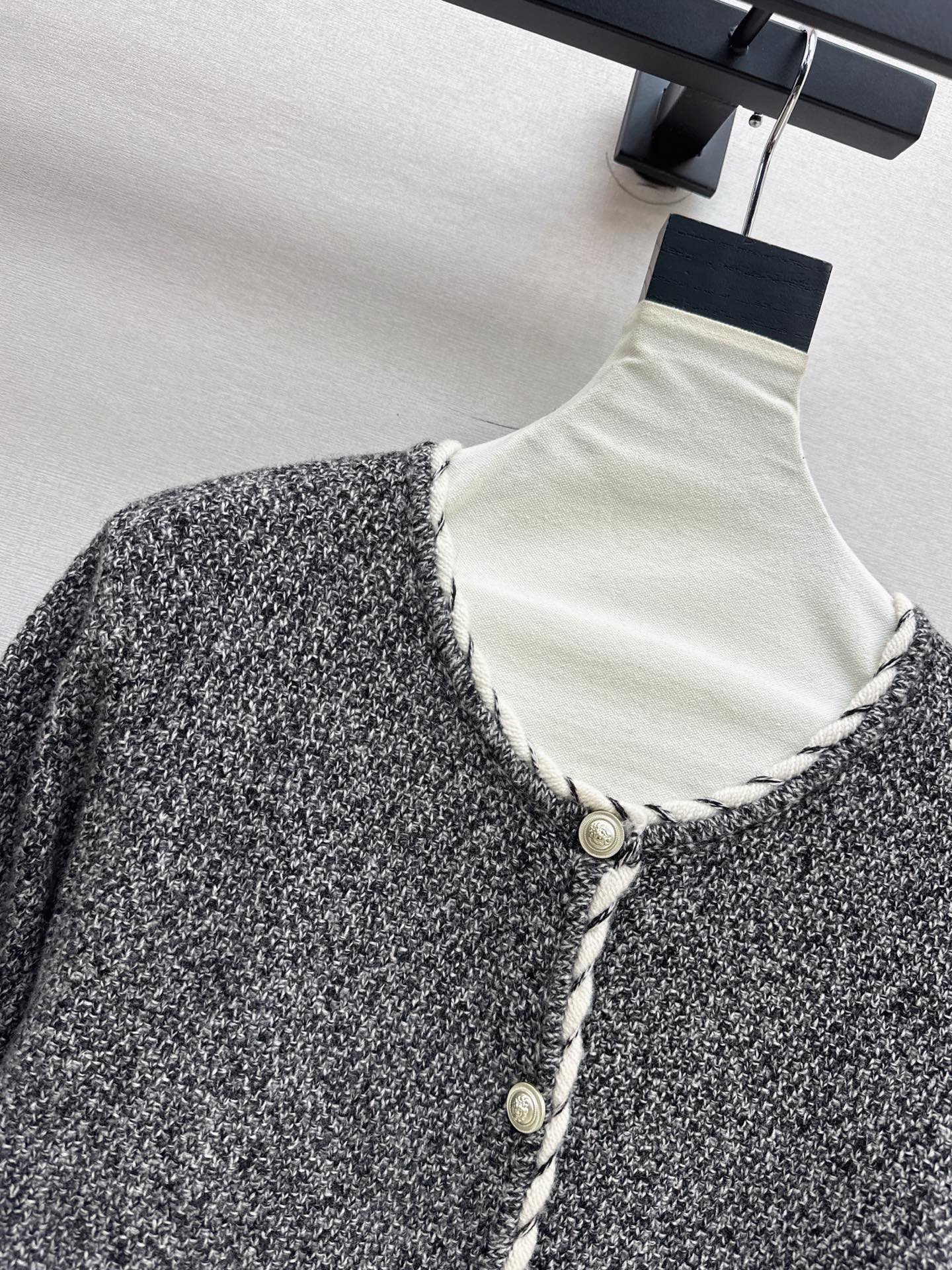 Bott 25fw wool cardigan