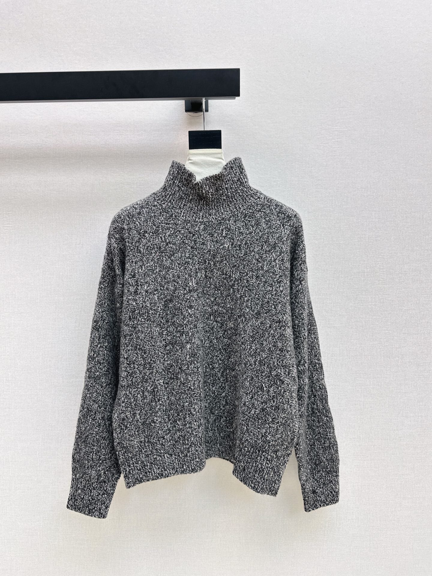 Bott 25fw turtleneck sweater