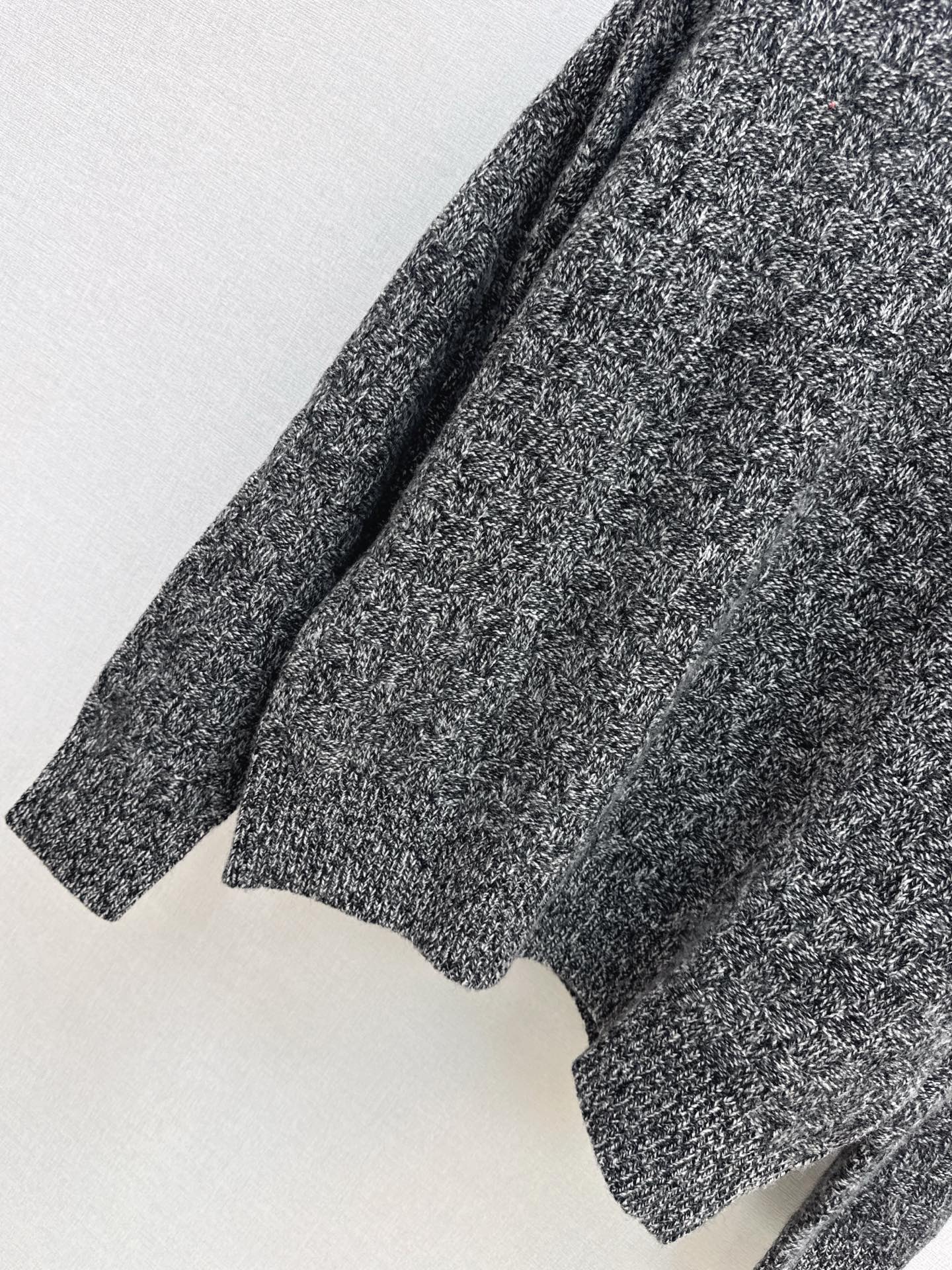 Bott 25fw turtleneck sweater