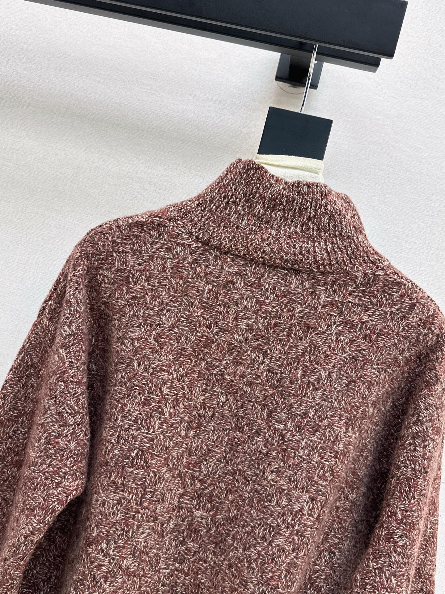 Bott 25fw turtleneck sweater