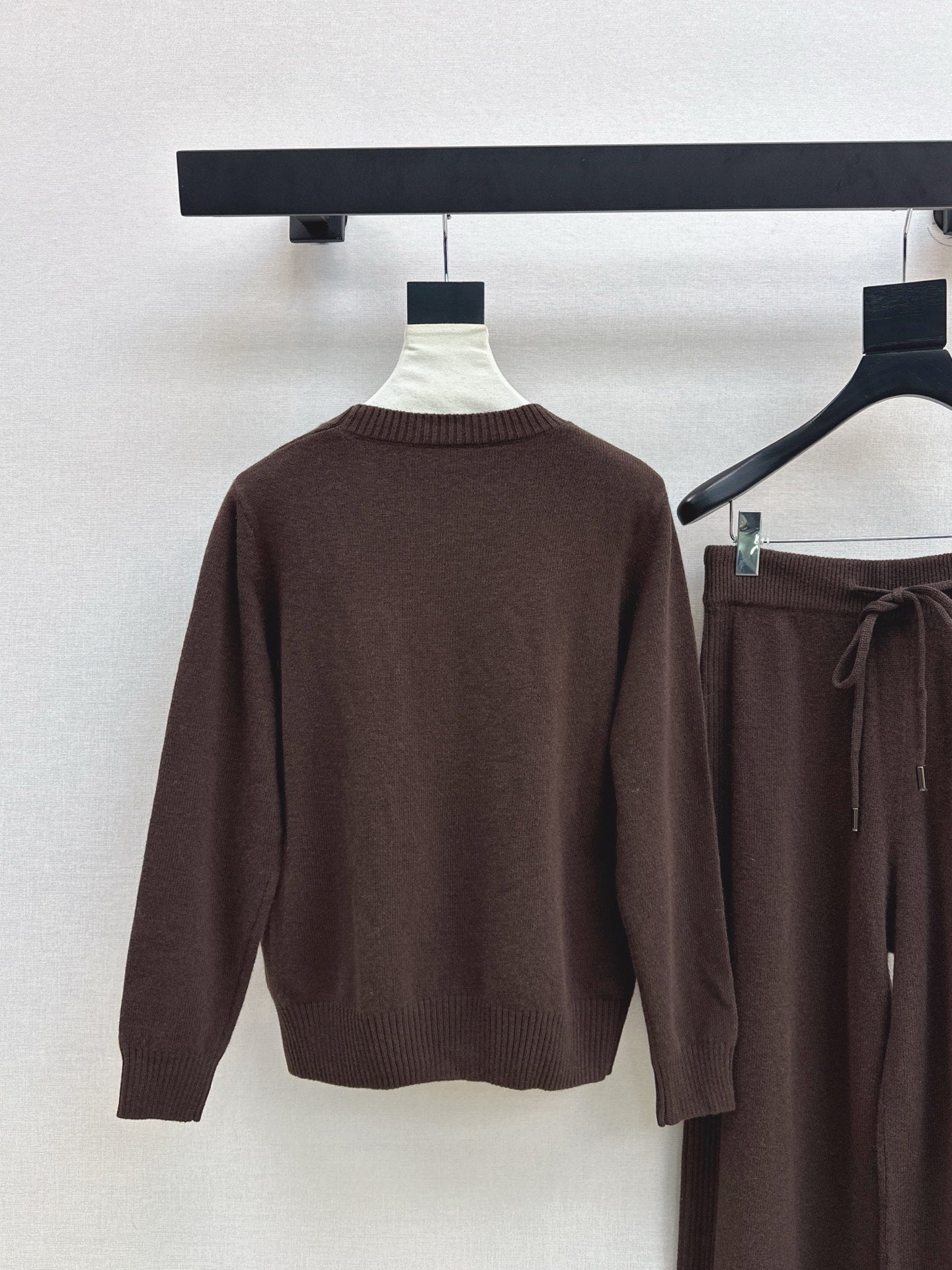 Max 25fw wool sweater pants set