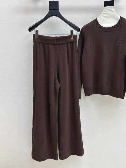 Max 25fw wool sweater pants set