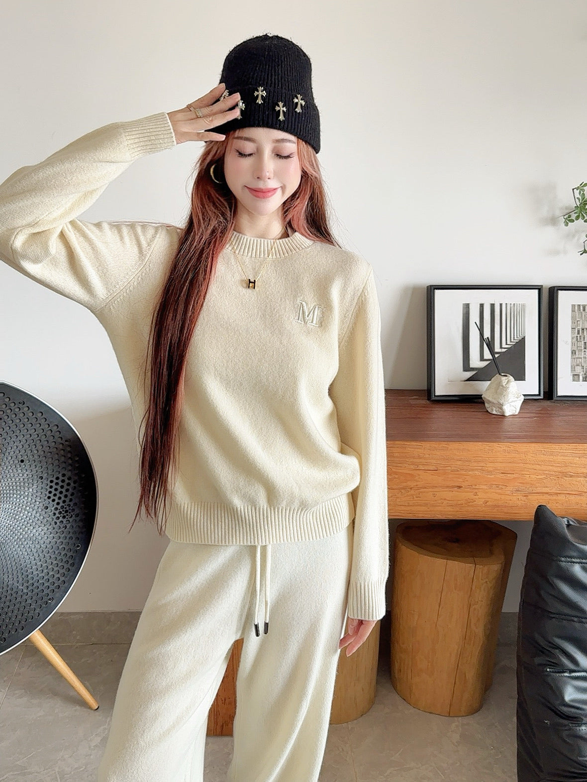 Max 25fw wool sweater pants set