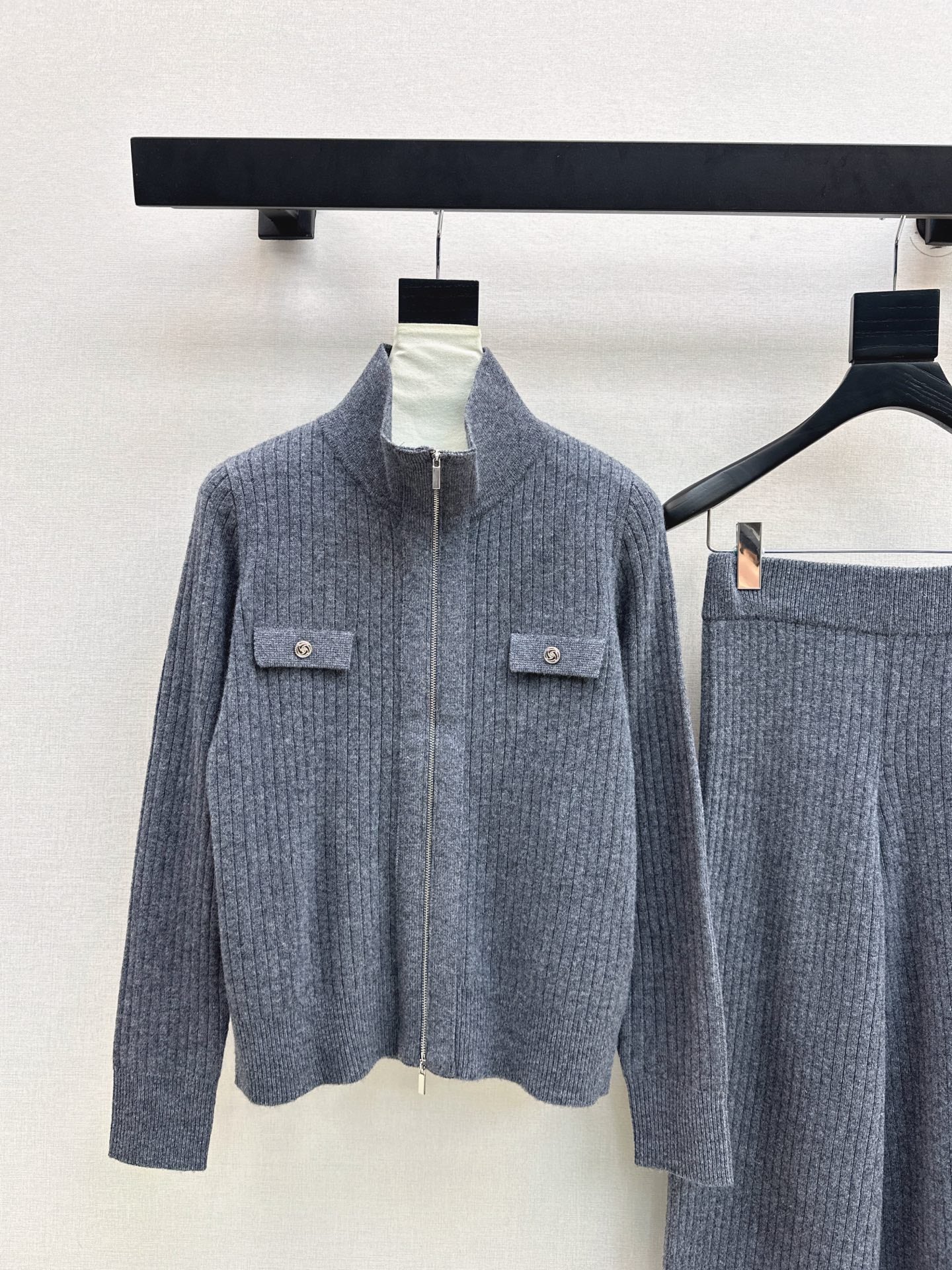 Loro 25fw knitted jacket pants set