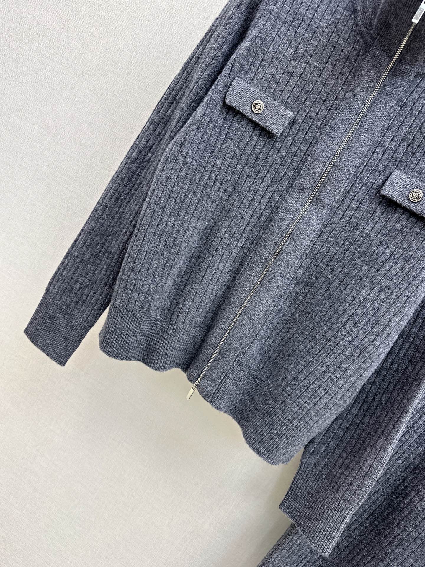 Loro 25fw knitted jacket pants set