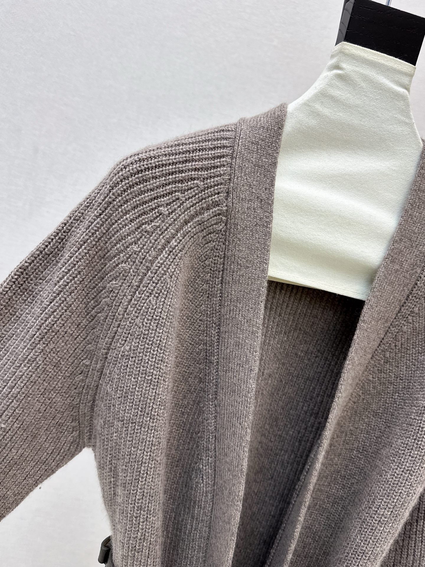 Herm 25fw knitted jacket