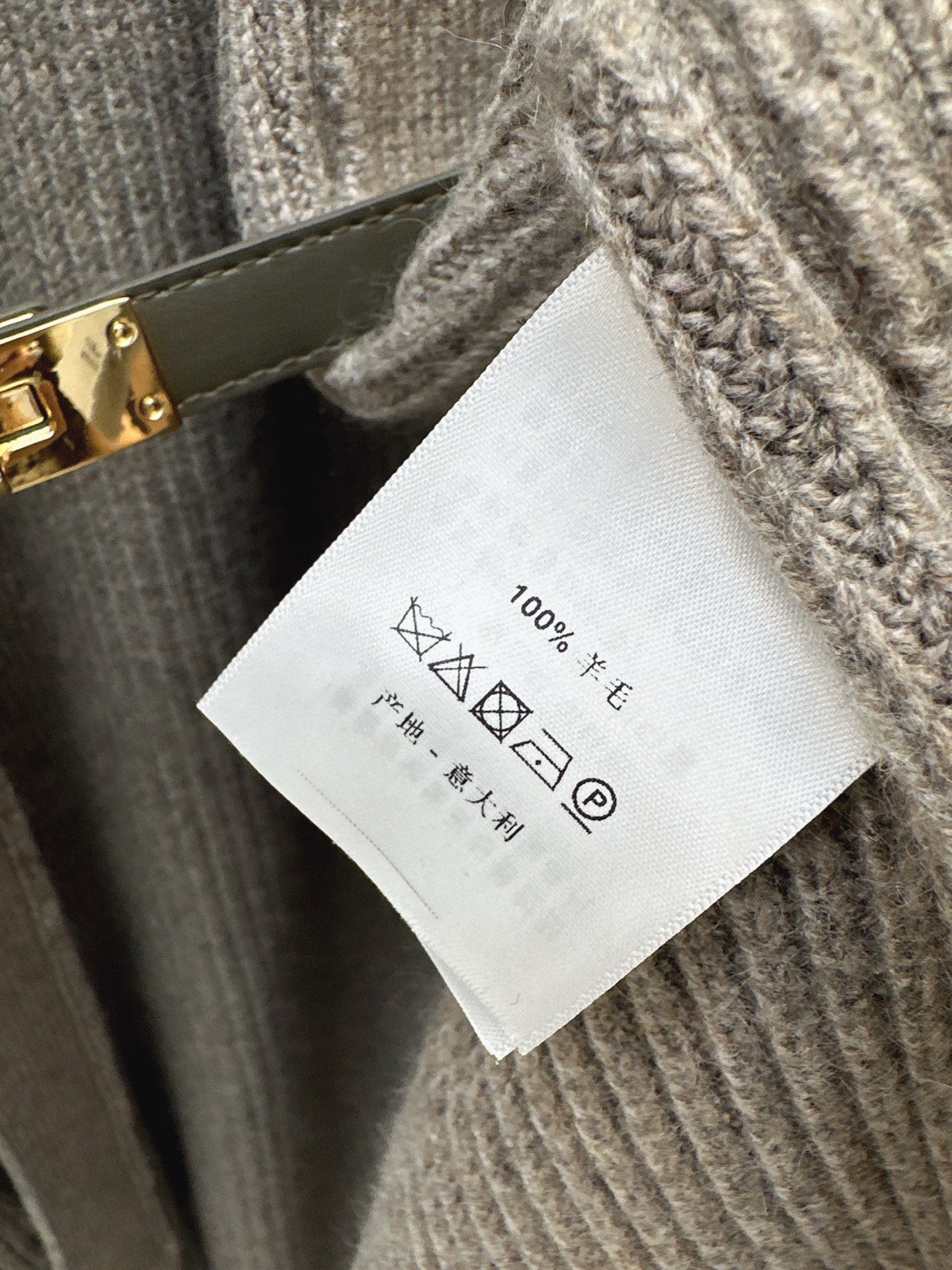 Herm 25fw knitted jacket