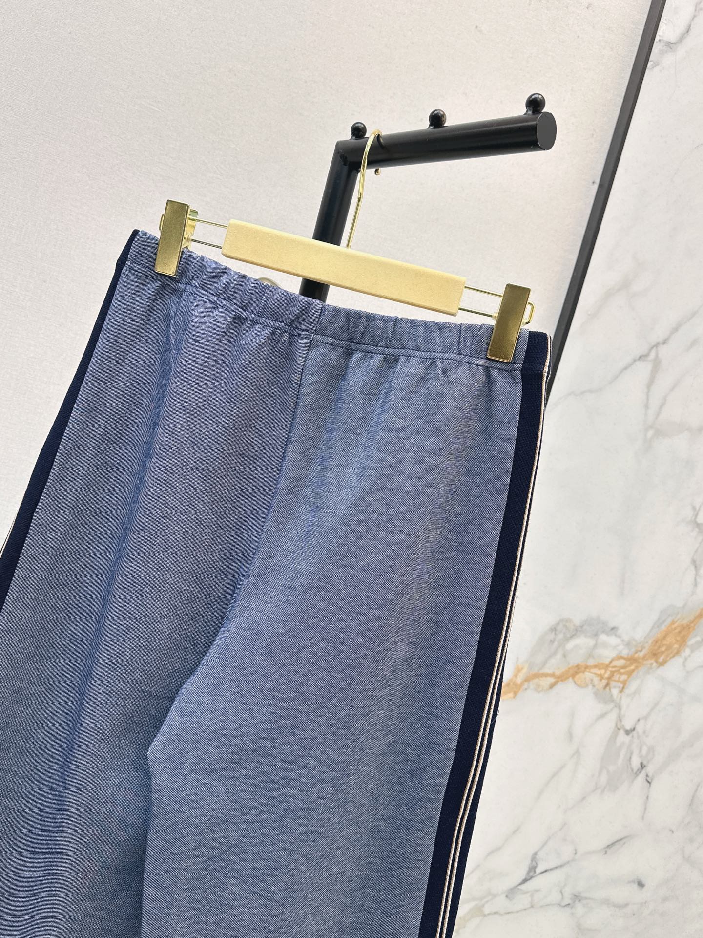 Miu 25fw straight-leg pants