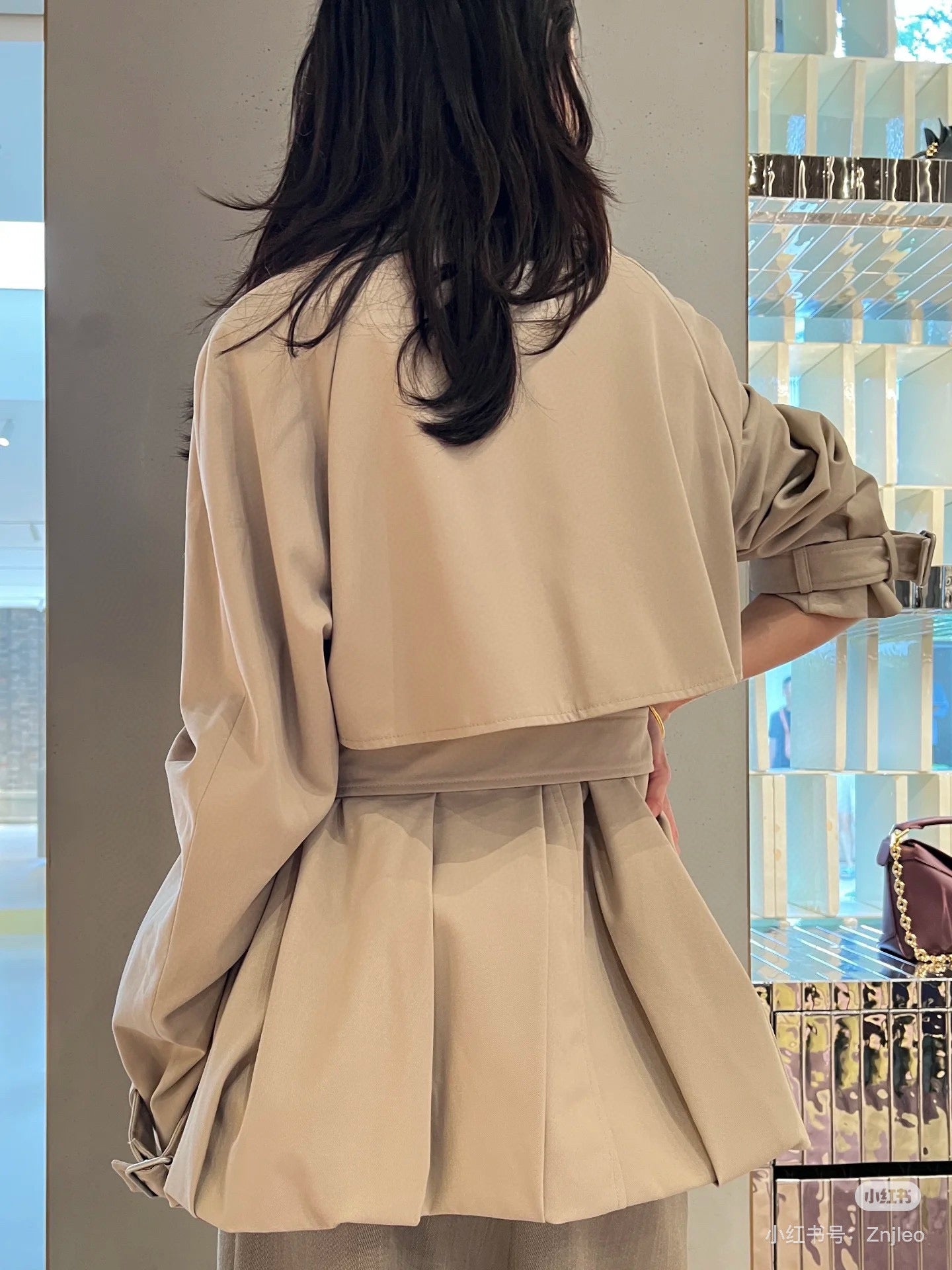 Loe 25fw trench coats