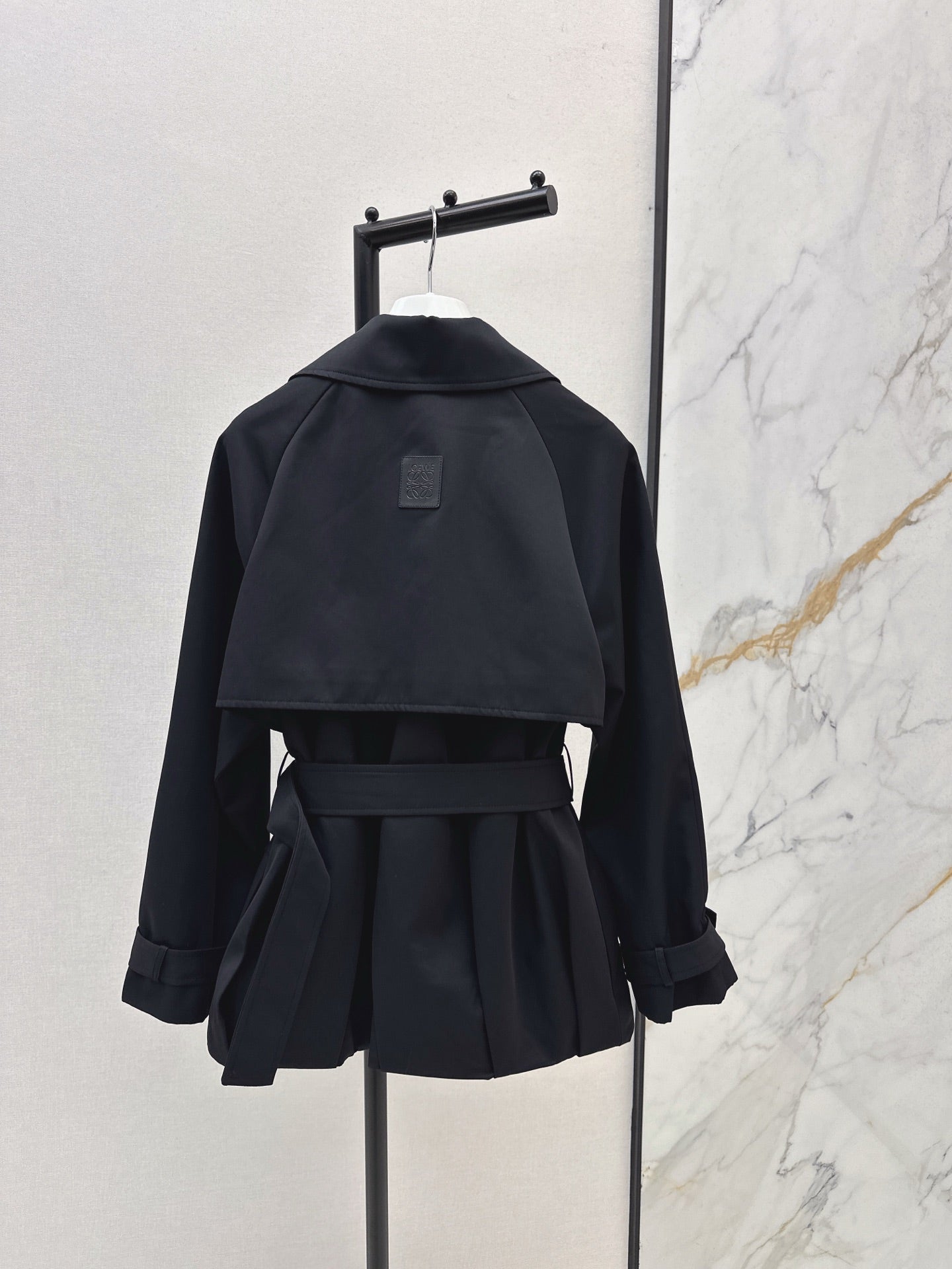 Loe 25fw trench coats