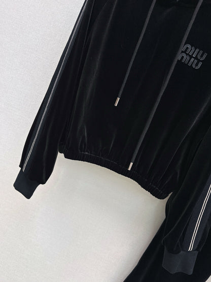 Miu 25 velvet suit