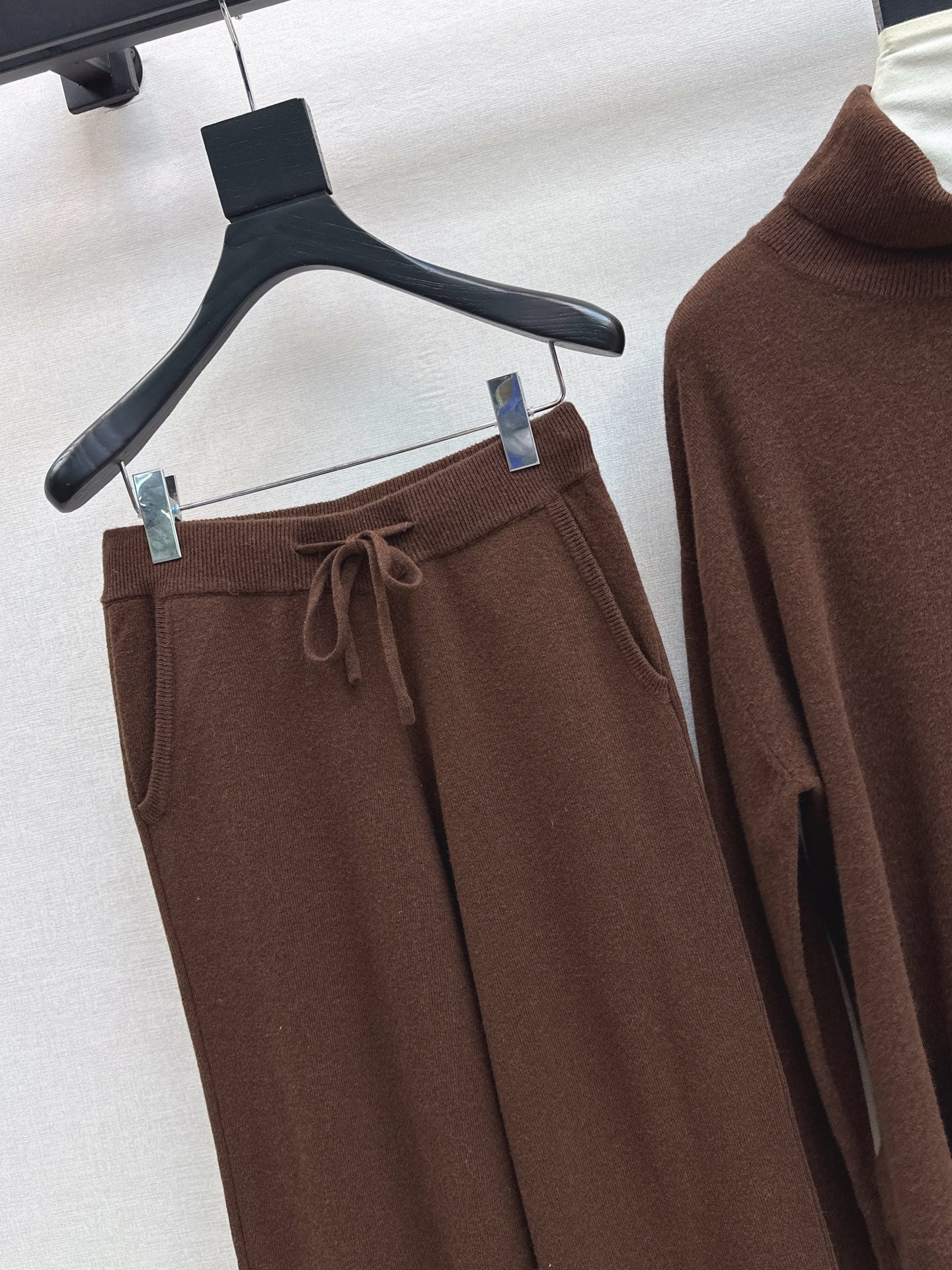 Max 25fw sweater pants set