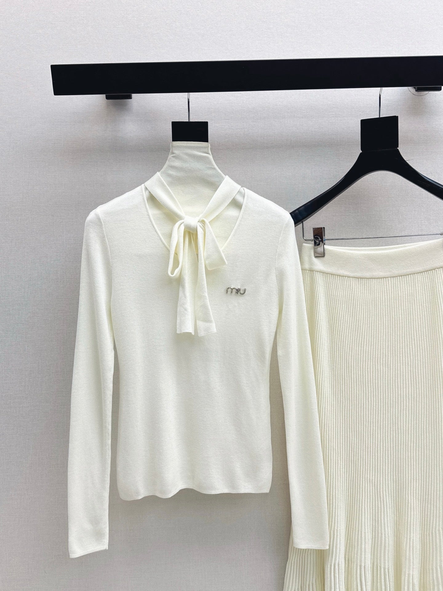 Miu 25fw knitted suit