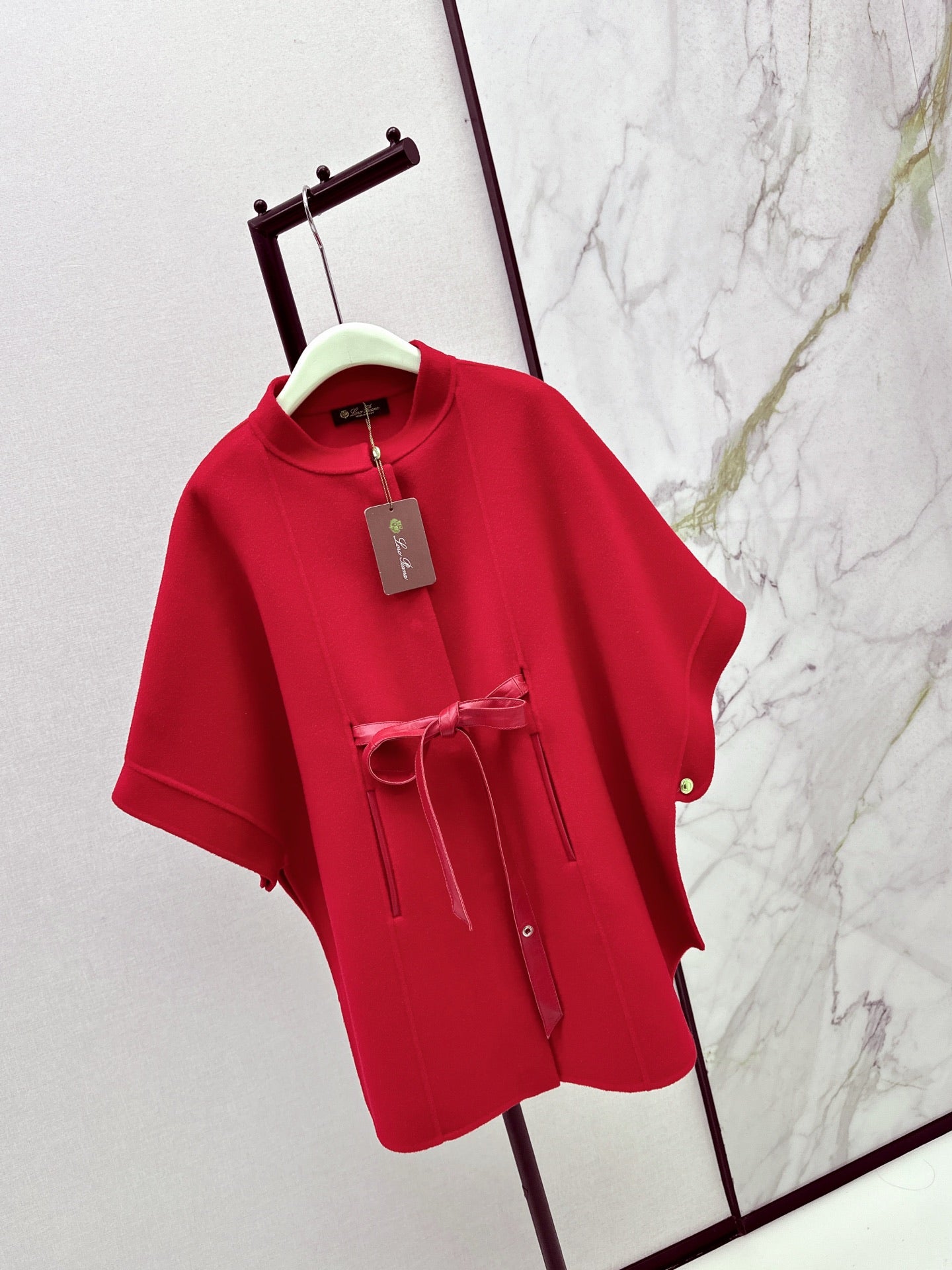 Loro 25fw cape coats