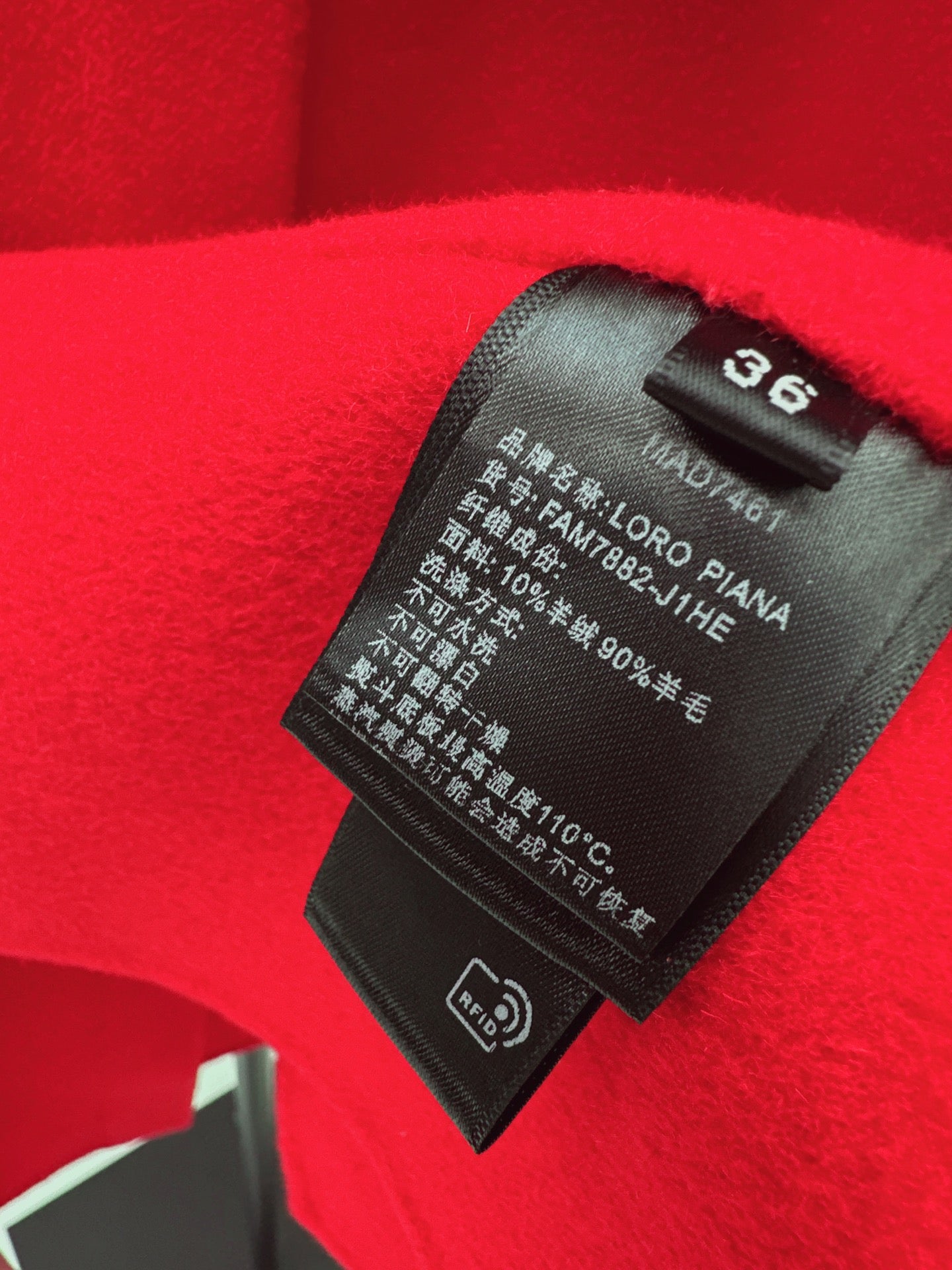 Loro 25fw cape coats