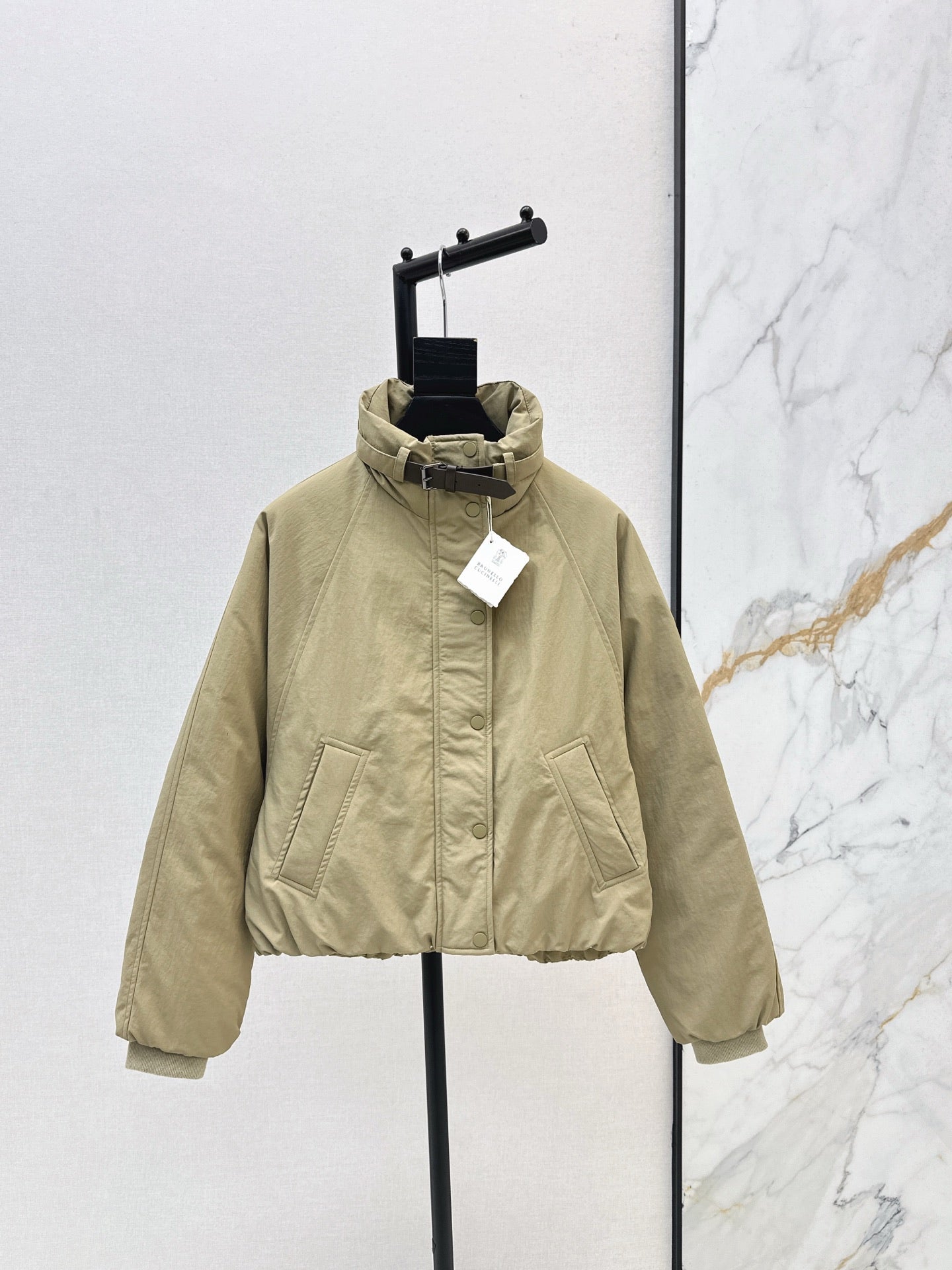 Brun 25fw down jacket