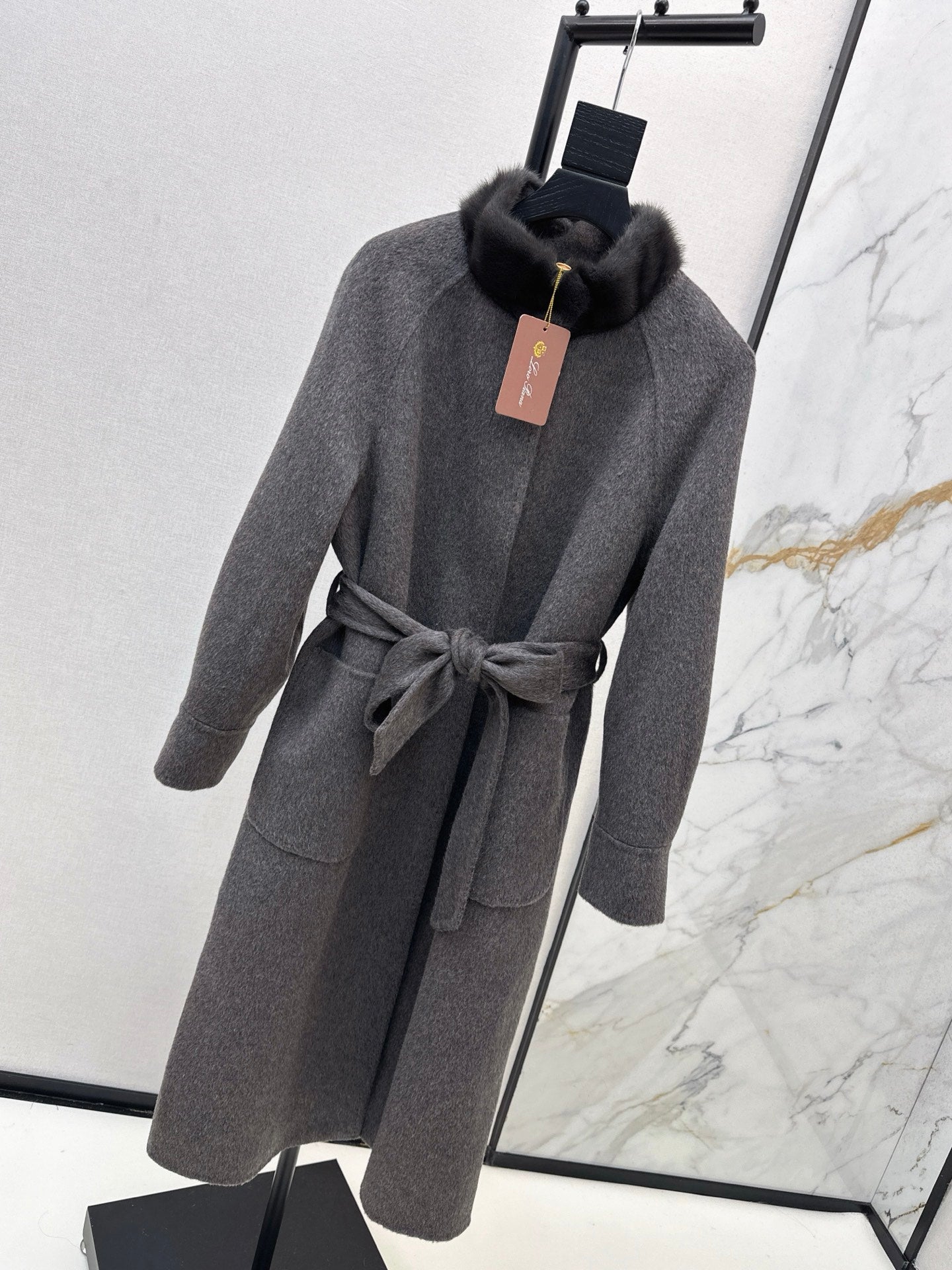 Loro 25fw woolen overcoats