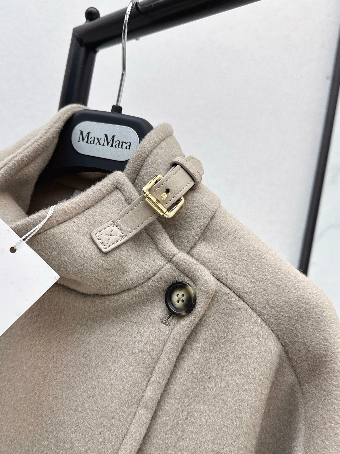 Max 25fw woolen cape coats
