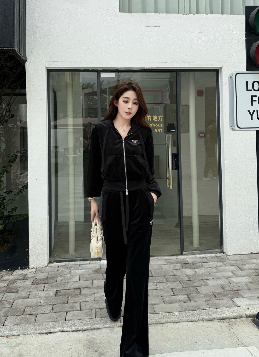 Pra 25fw velvet suit