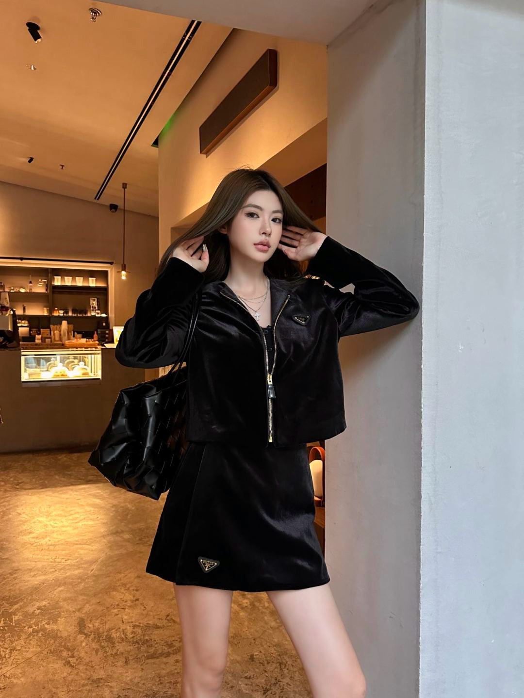 Pra 25fw velvet jacket skirt set