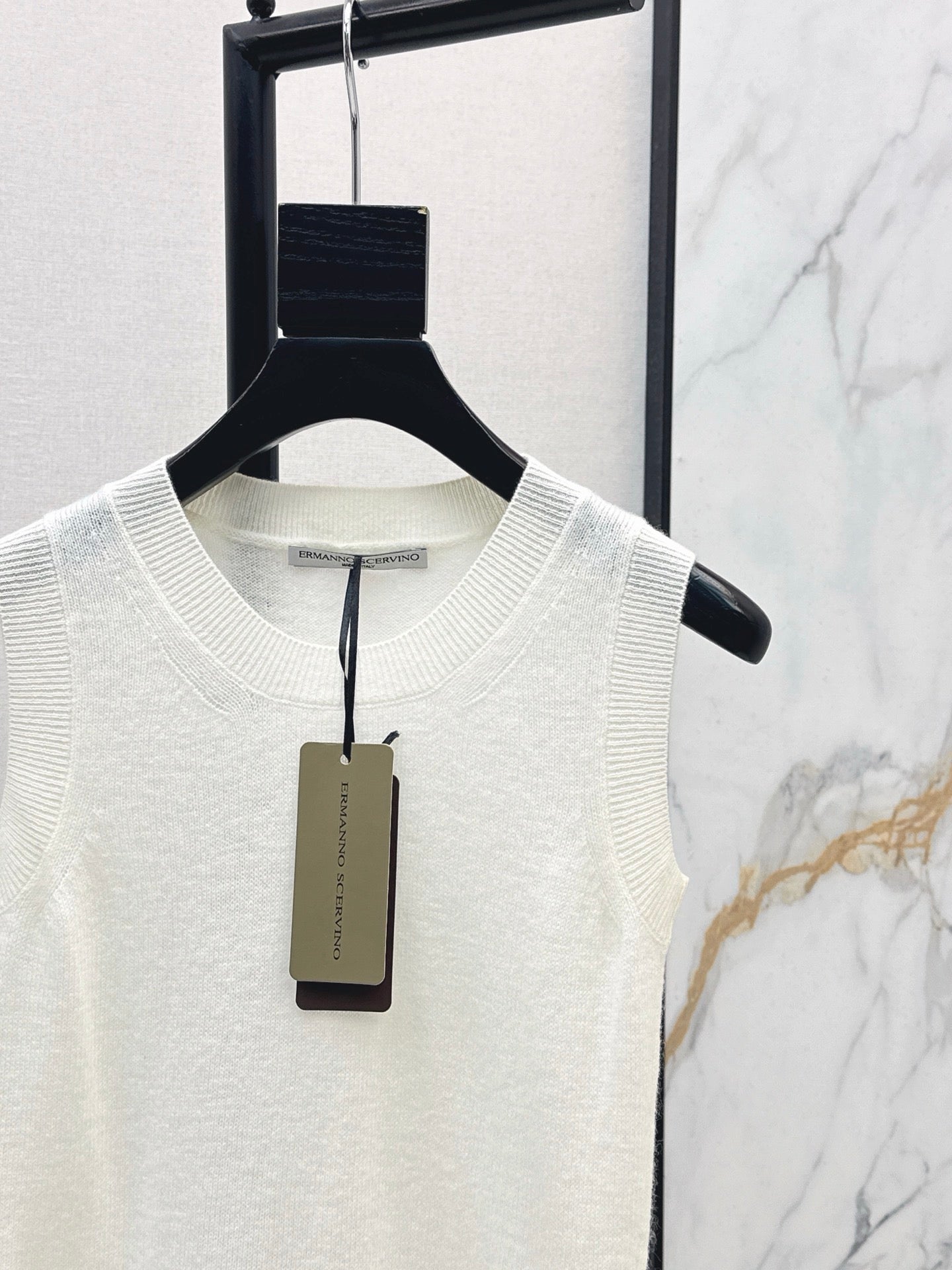 Erma 25fw cashmere vest