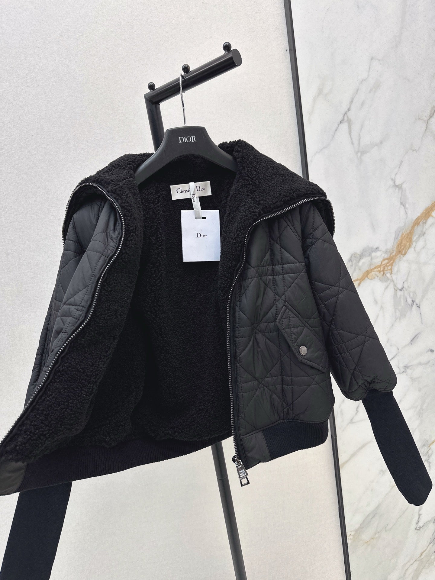 CD 25fw padded jacket