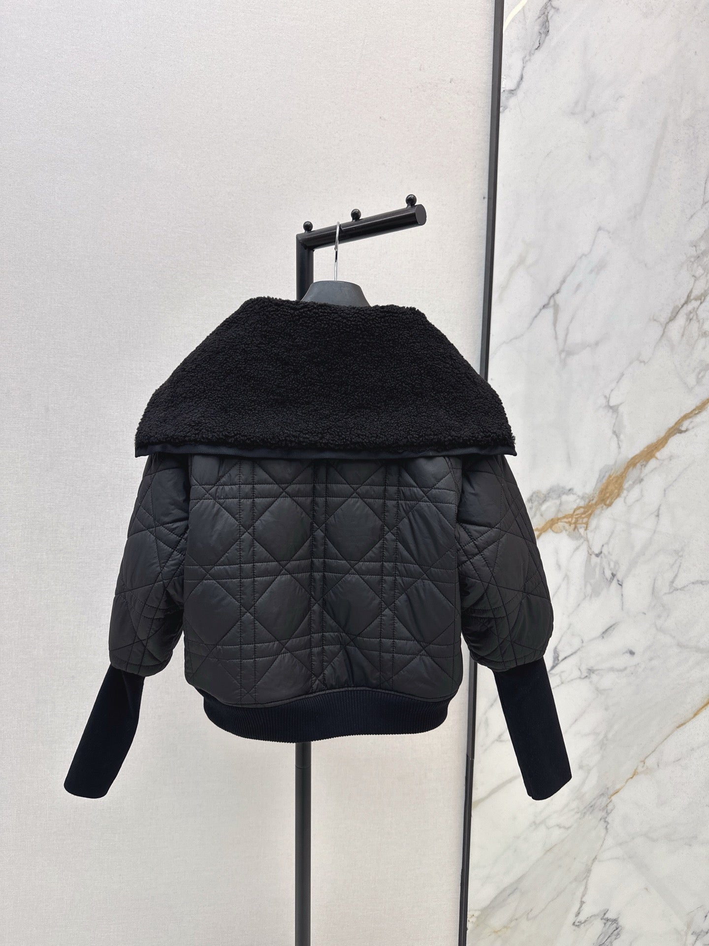 CD 25fw padded jacket