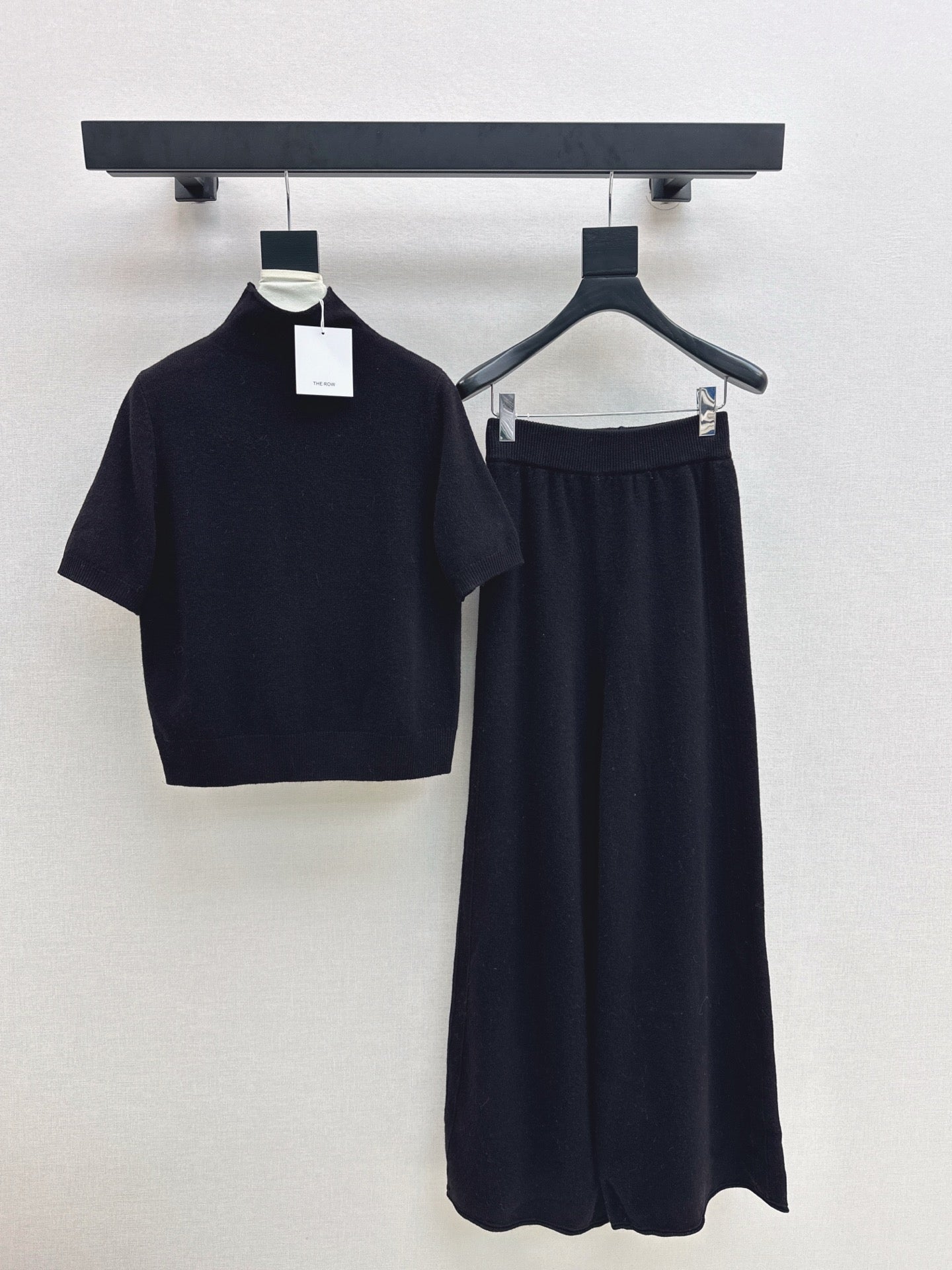 Row 25fw knit sweater pants set