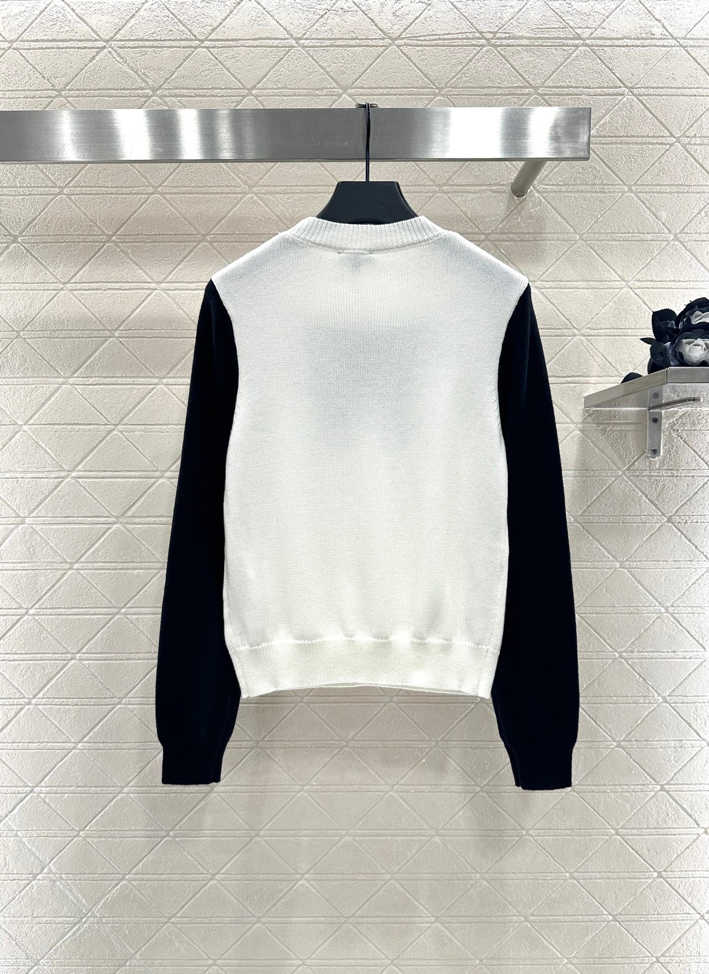 Chan 25fw knitted sweater