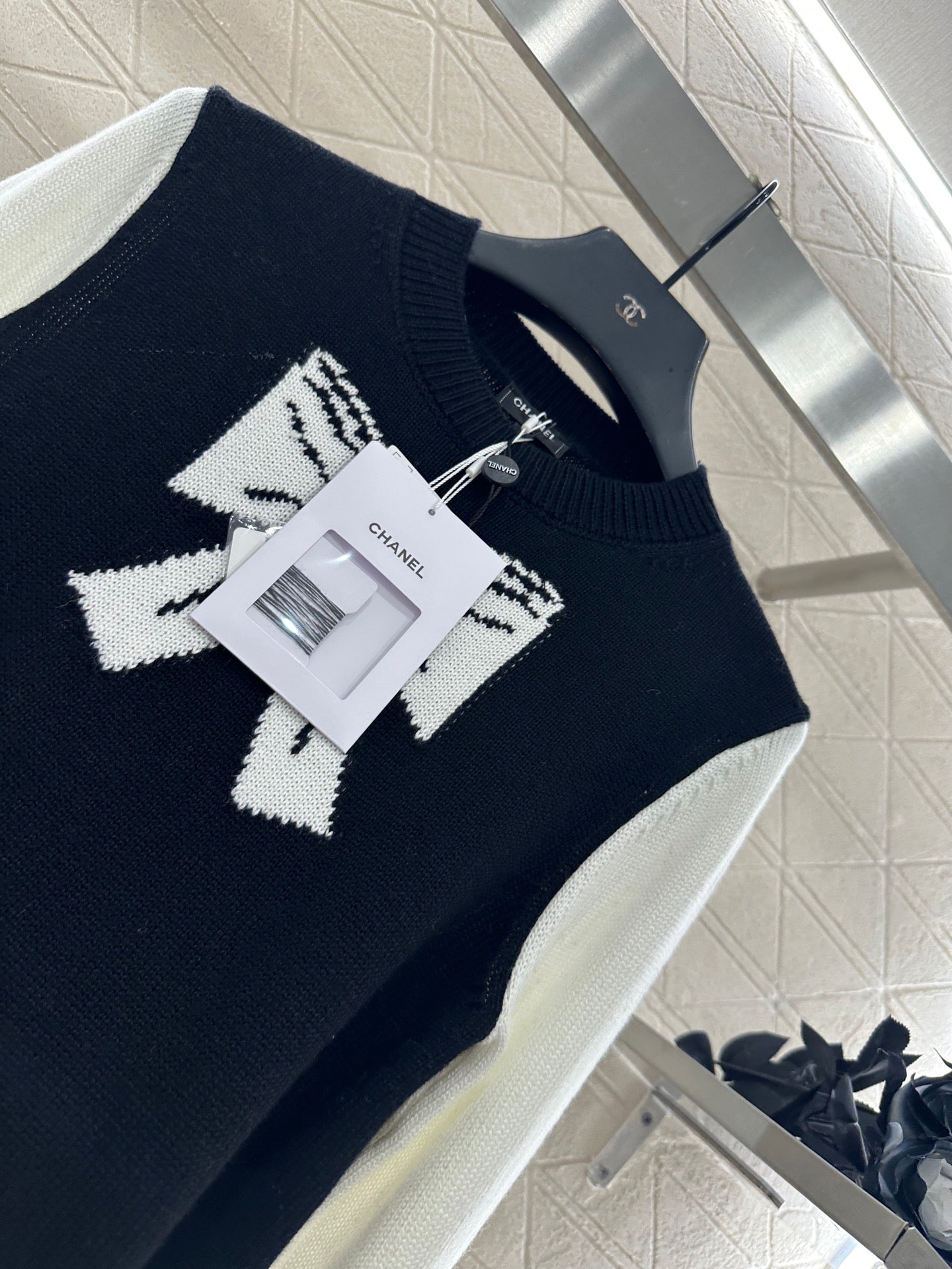 Chan 25fw knitted sweater