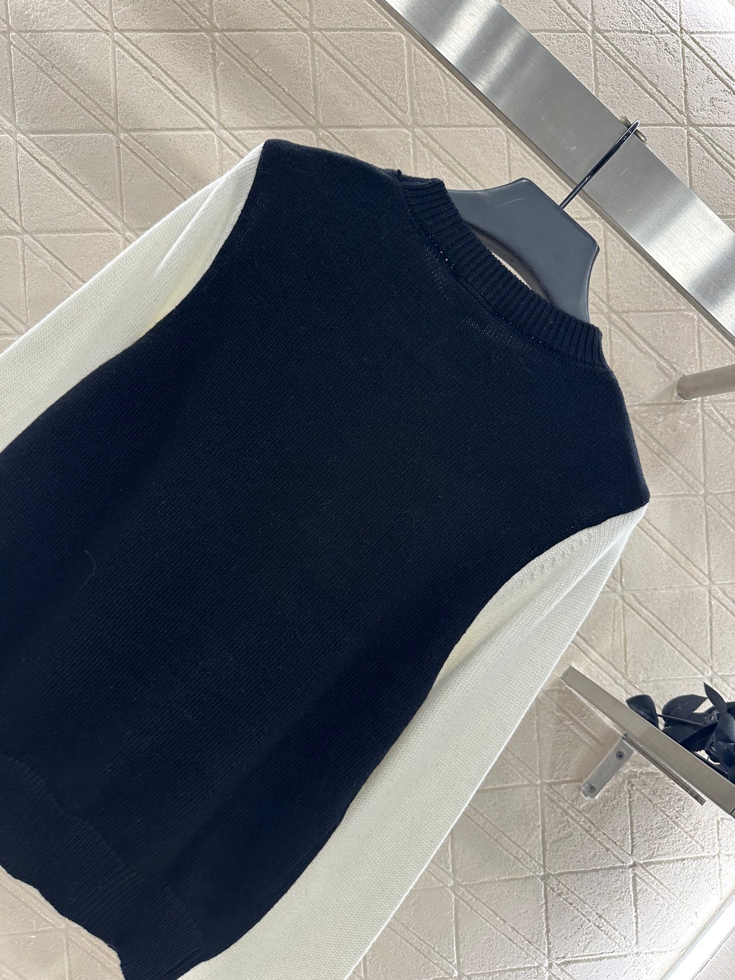 Chan 25fw knitted sweater