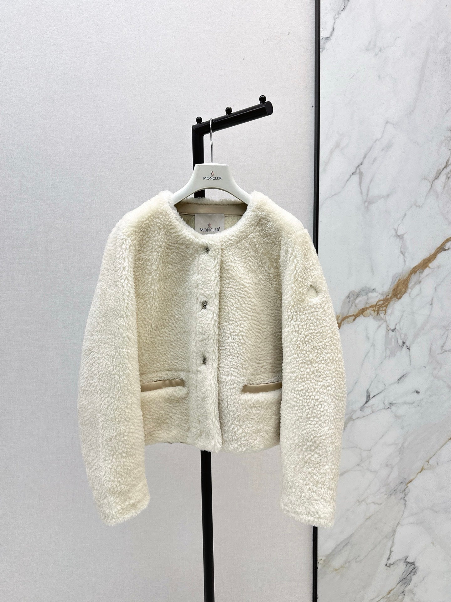 Monc 25fw fur down jacket