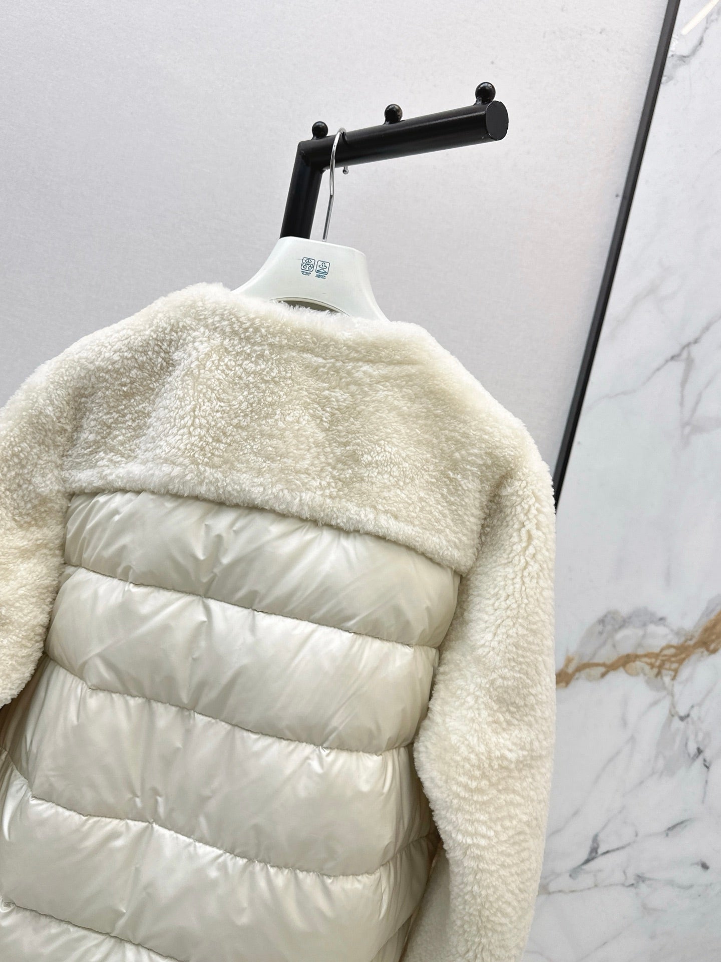 Monc 25fw fur down jacket