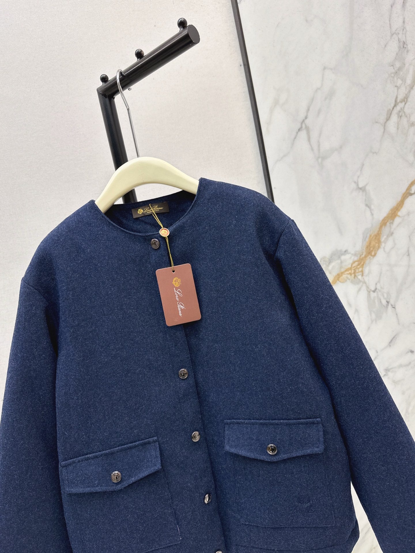 Loro 25fw padded jacket