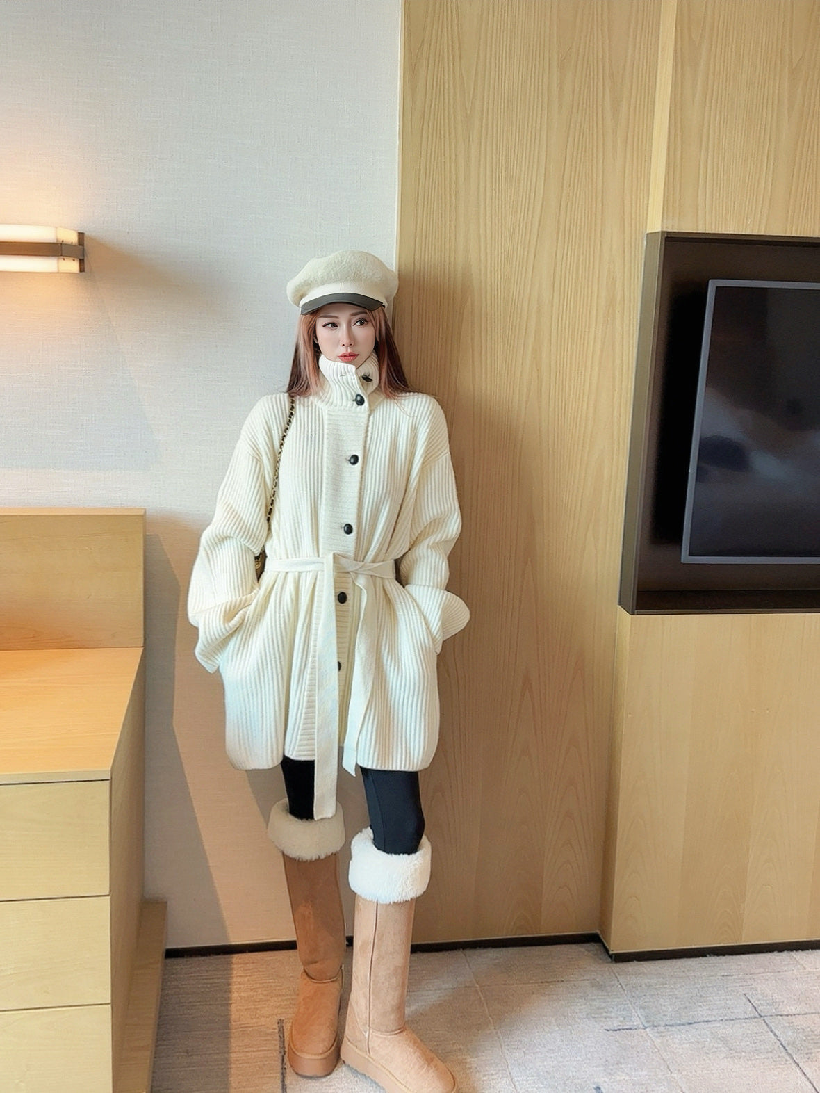 Brun 25fw knitted pea coat