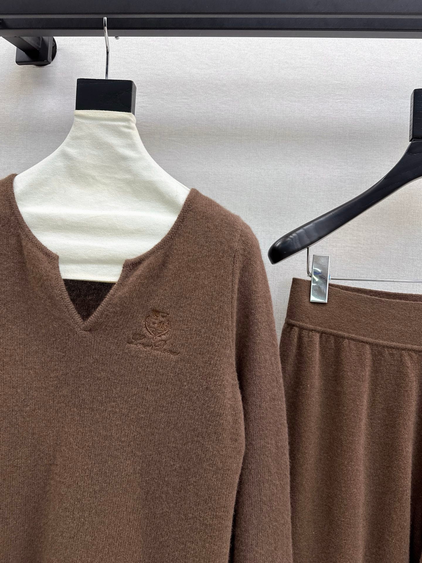 Loro 25fw pullover pants set