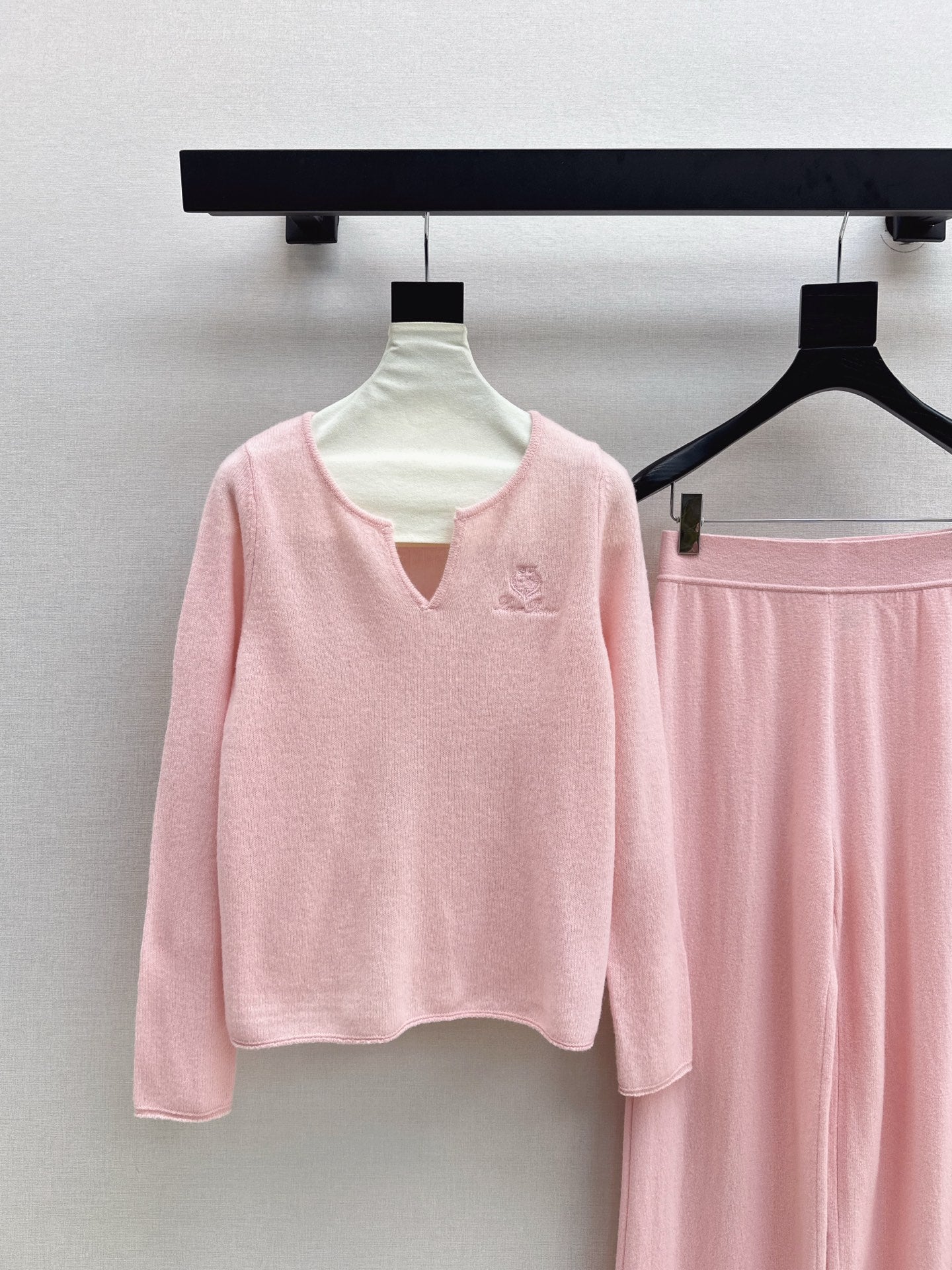 Loro 25fw pullover pants set