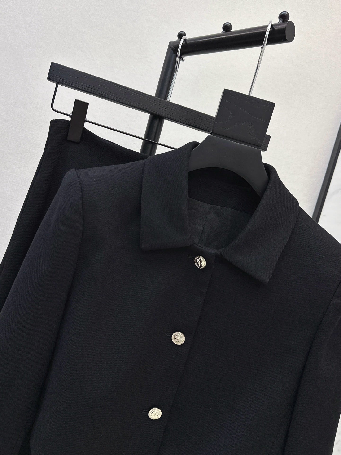 CD 25fw elegant jacket skirt set