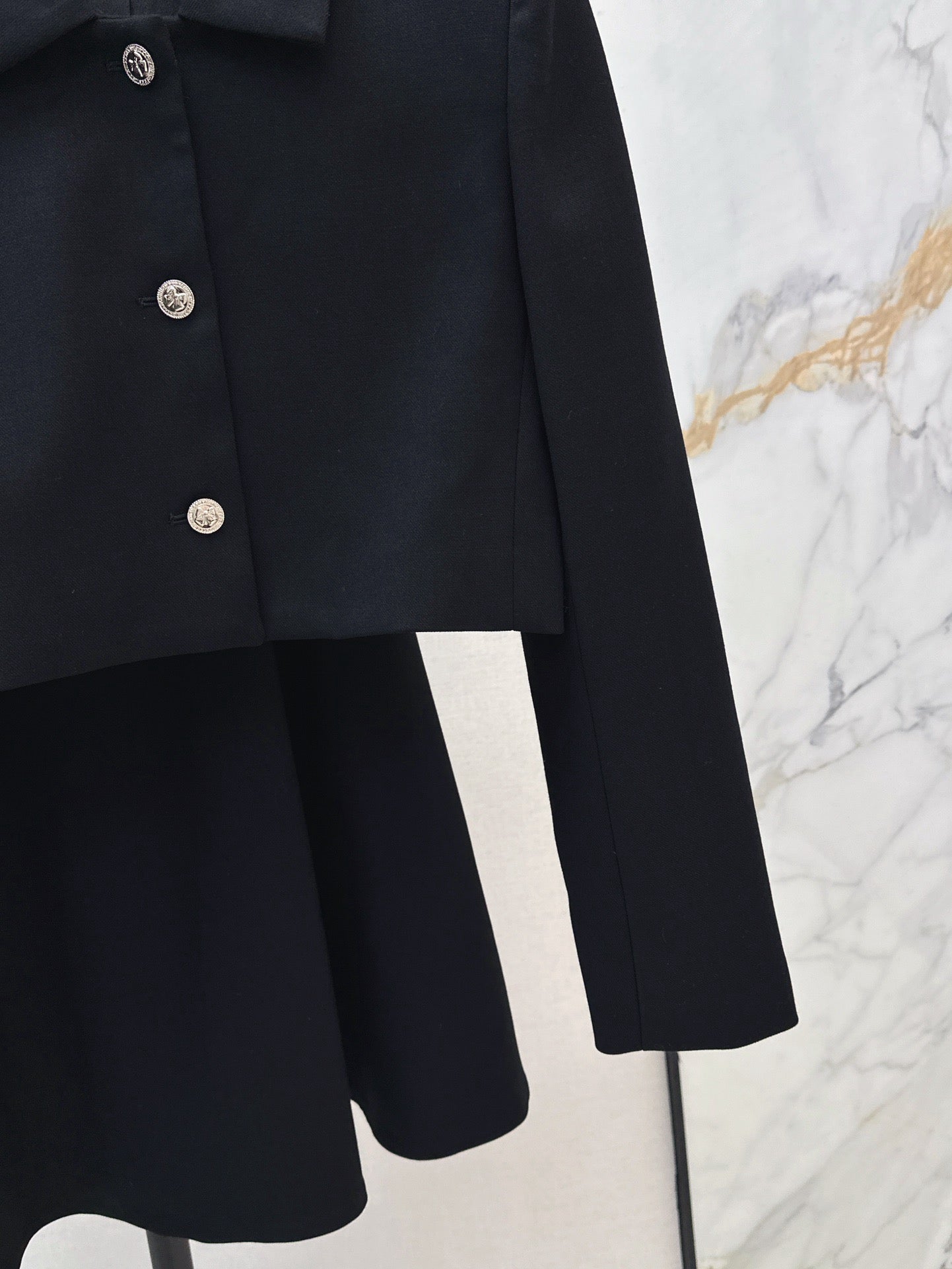 CD 25fw elegant jacket skirt set