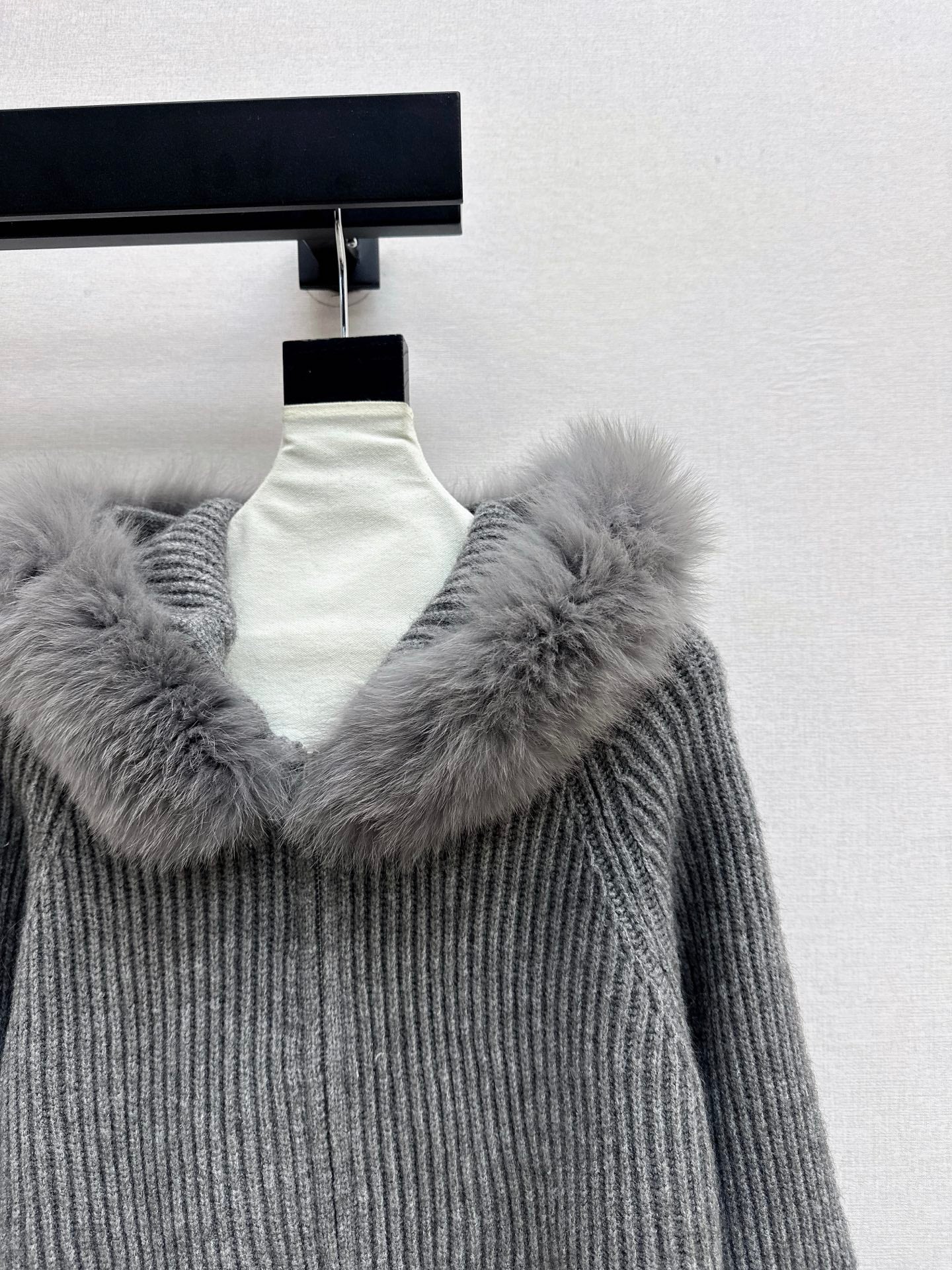 Fend 25fw hooded cardigan