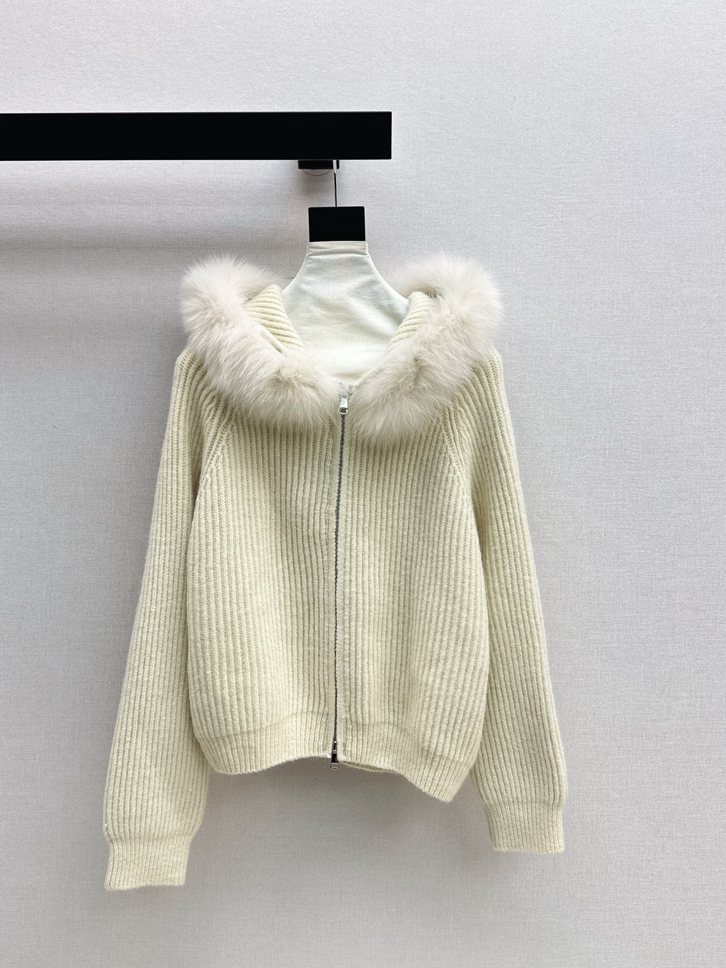 Fend 25fw hooded cardigan