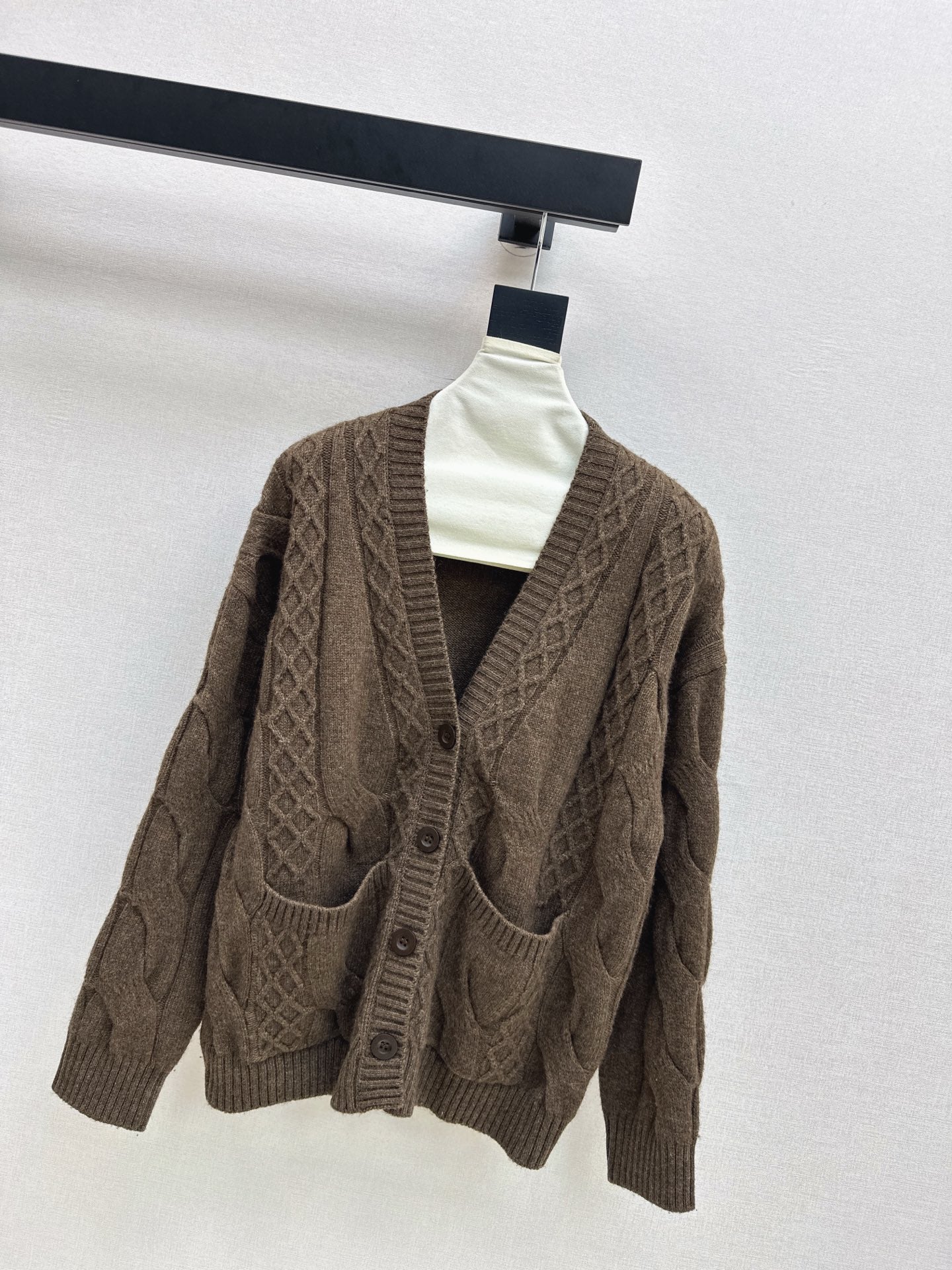 Loro 25fw wool cardigan